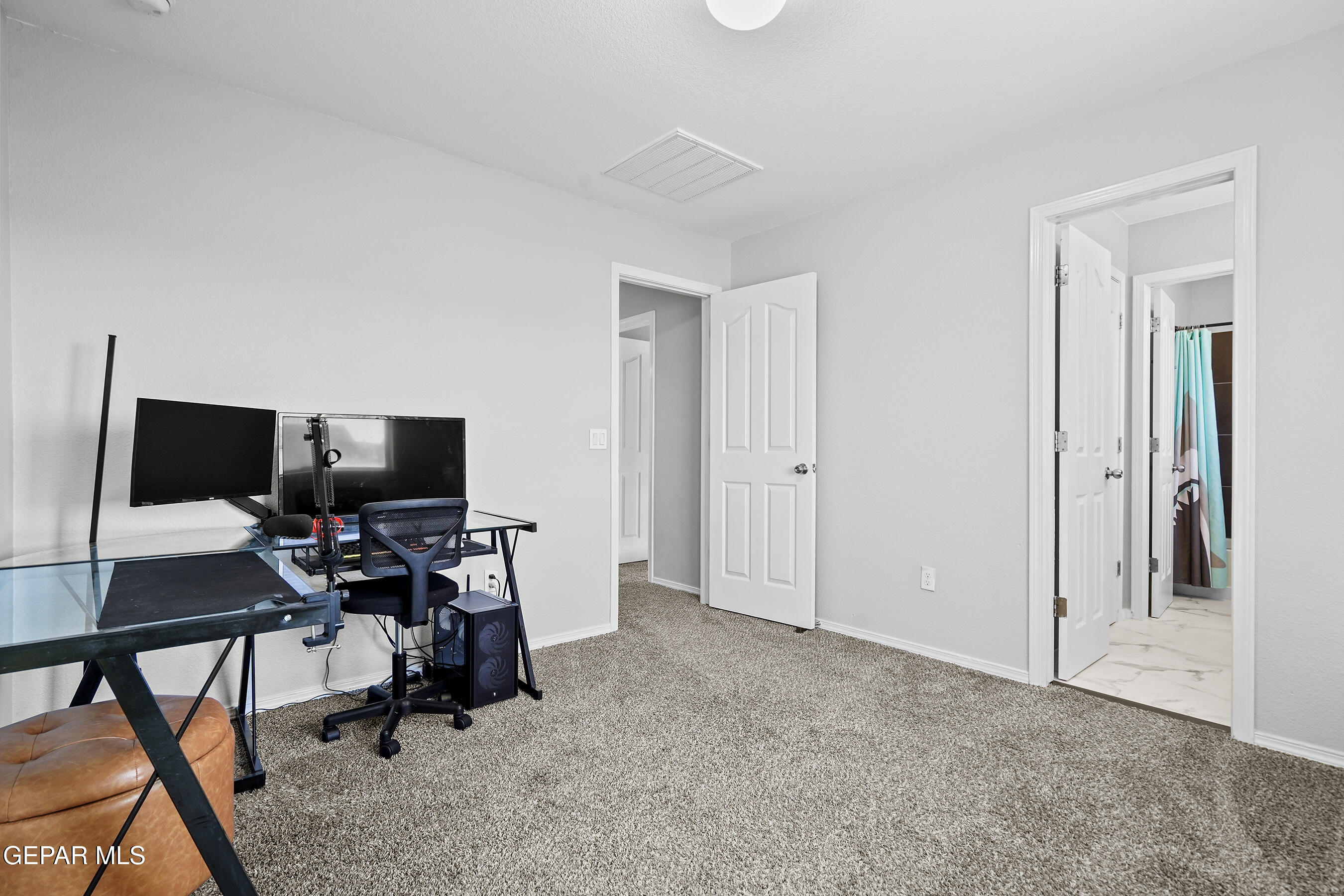 5012 COPPER RANCH Avenue