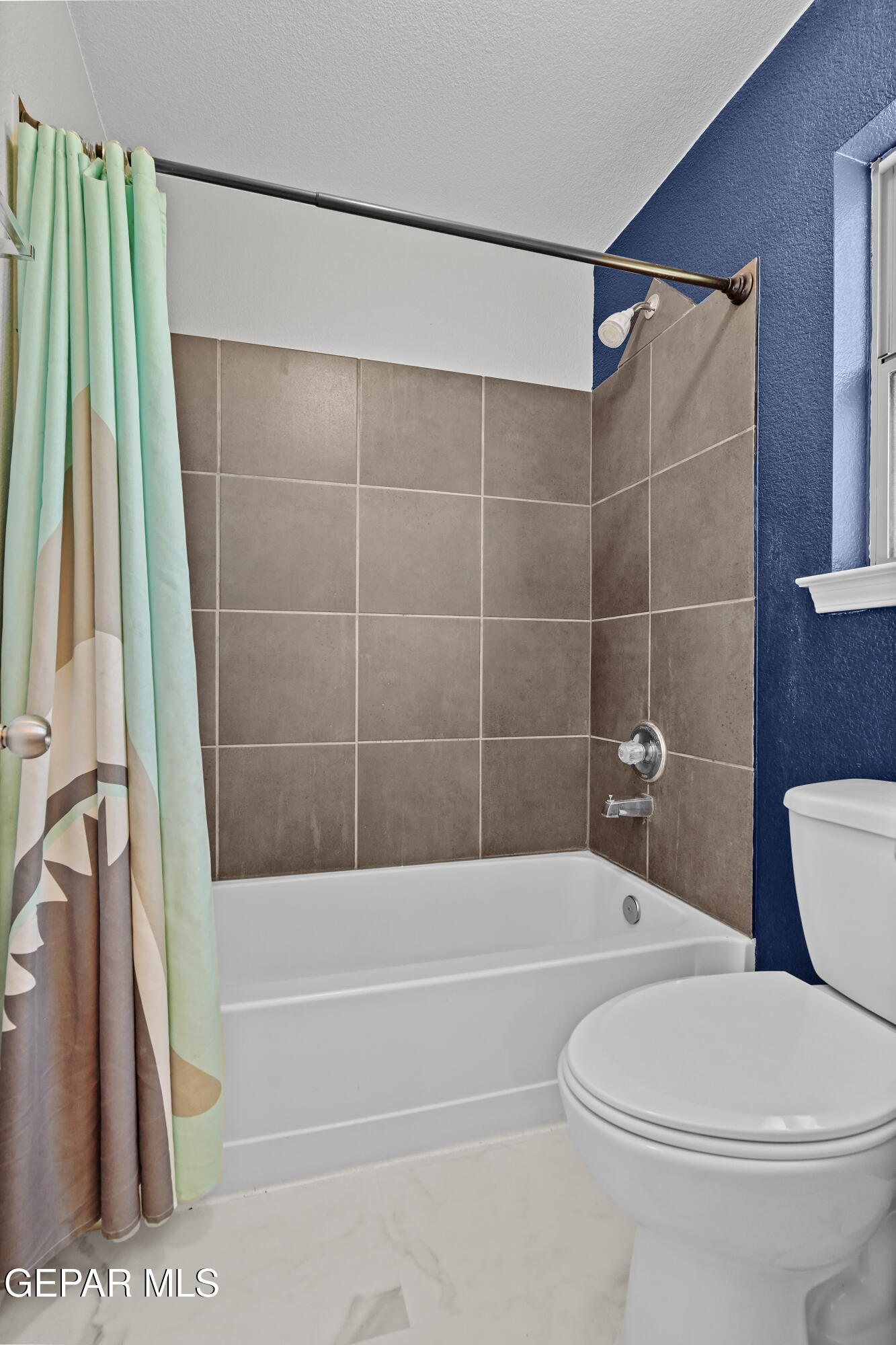 5012 COPPER RANCH Avenue