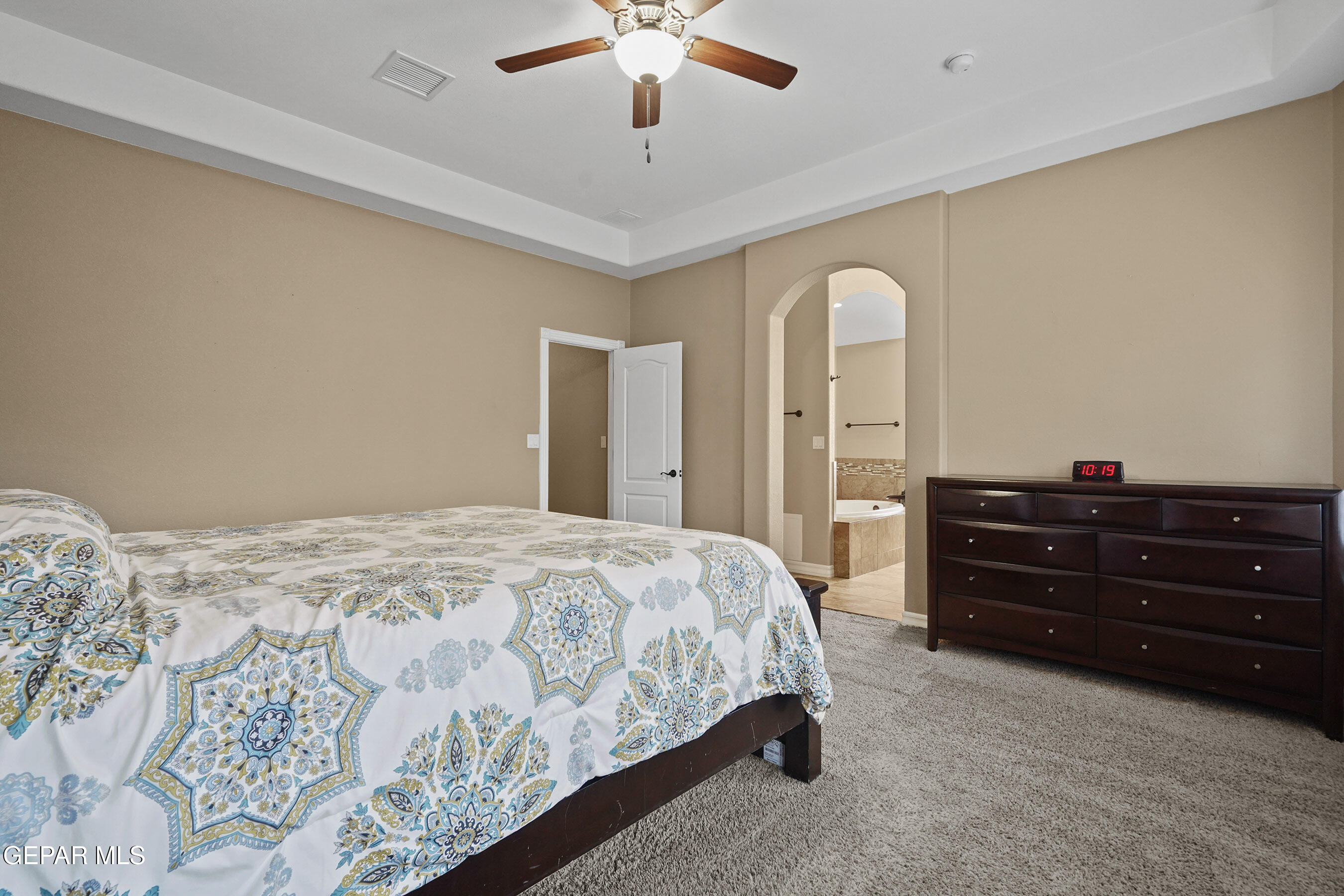 7245 CANYON WREN Avenue