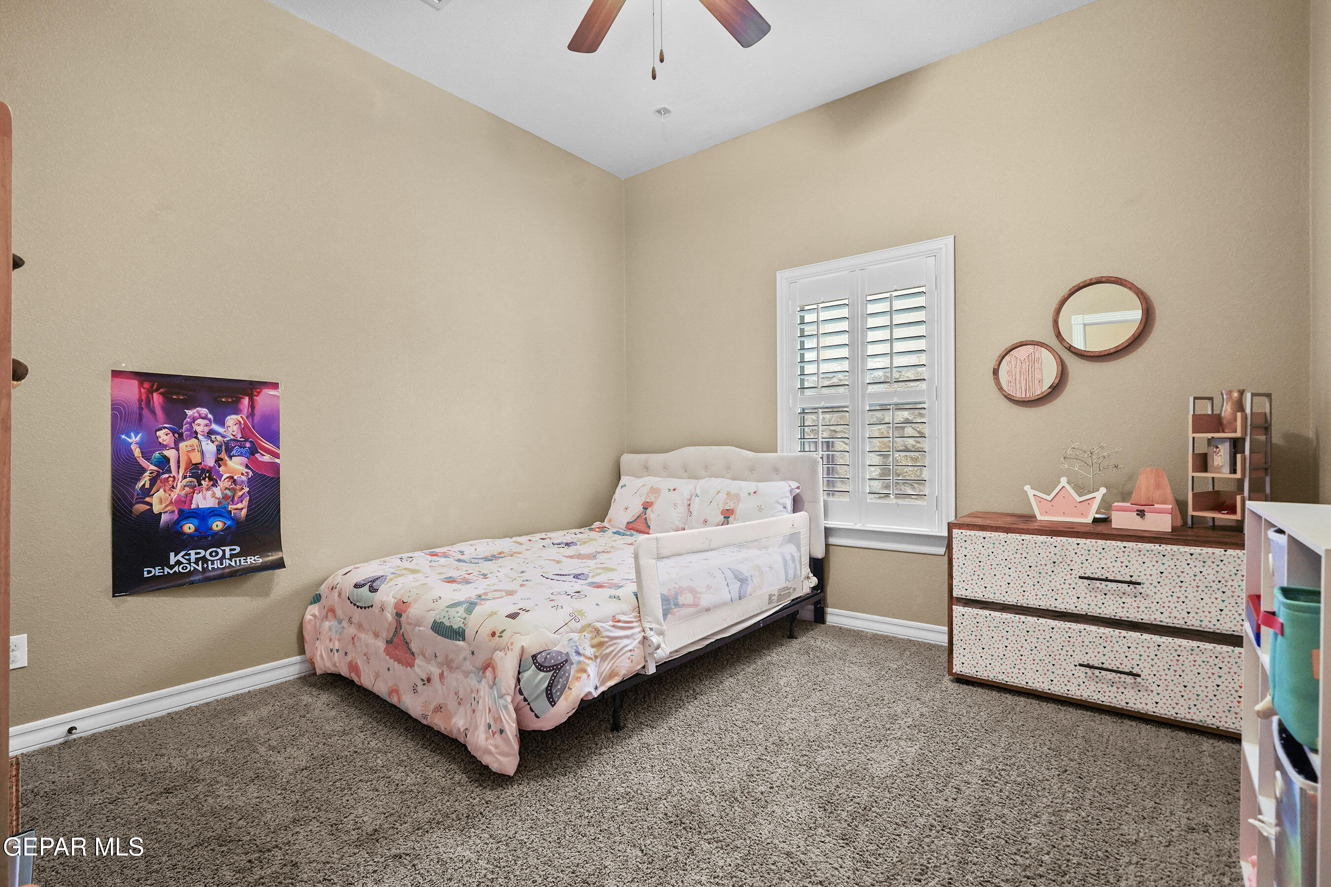 7245 CANYON WREN Avenue