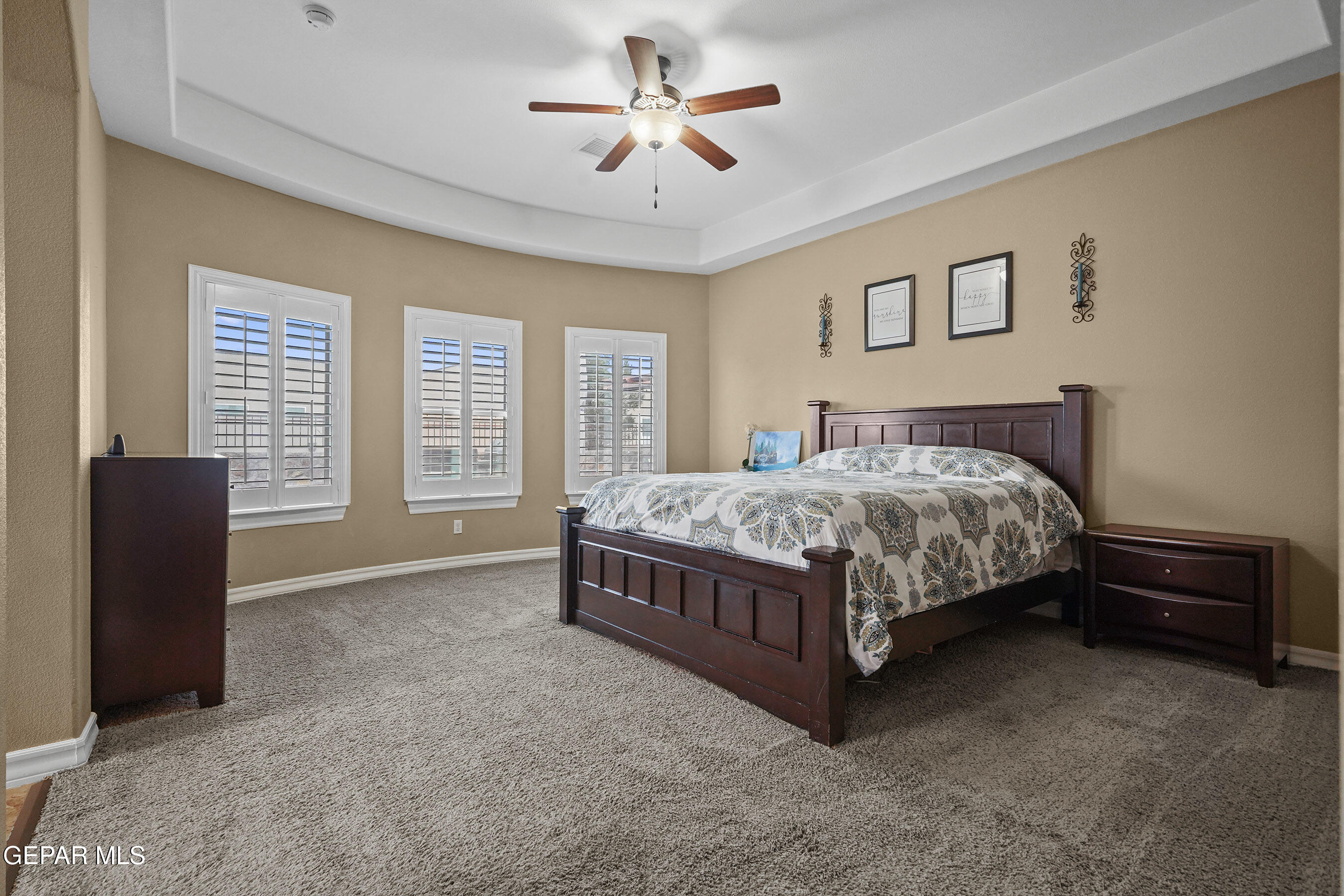 7245 CANYON WREN Avenue