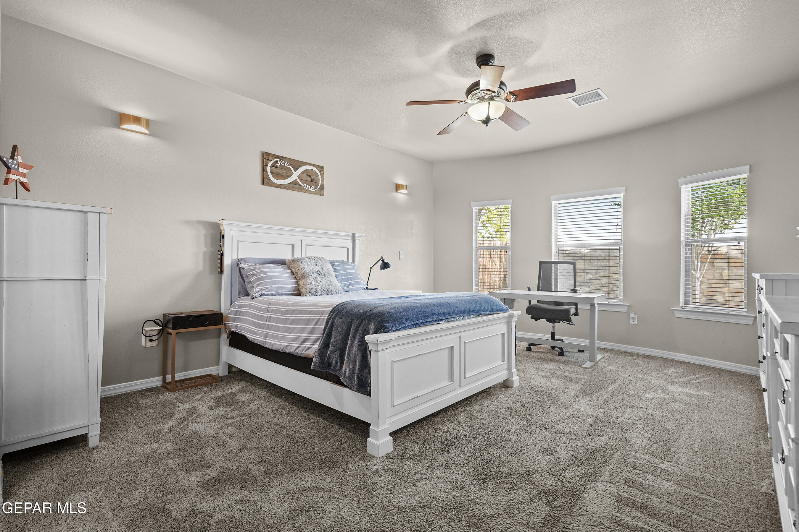 3066 SNOWY POINT Drive