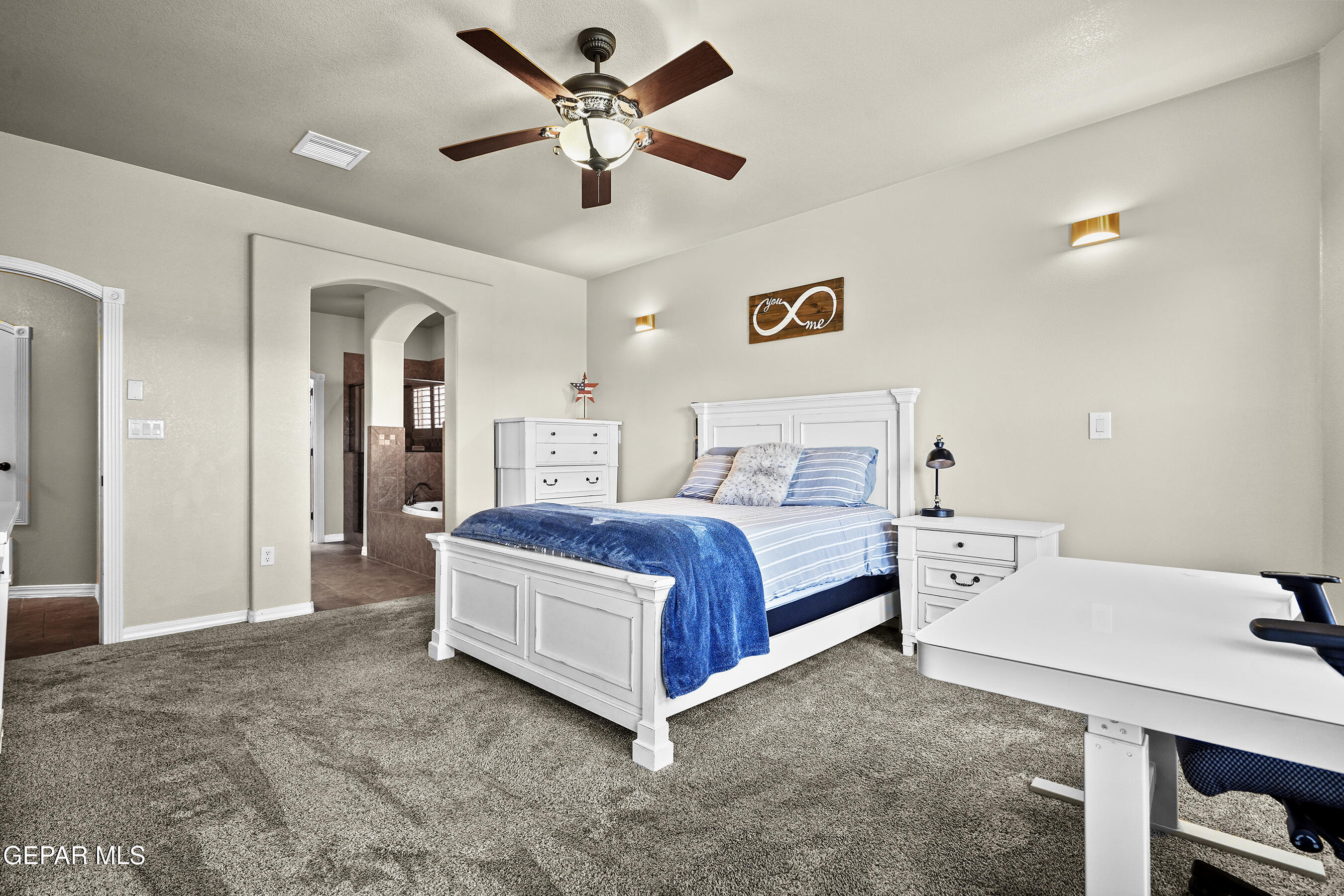 3066 SNOWY POINT Drive