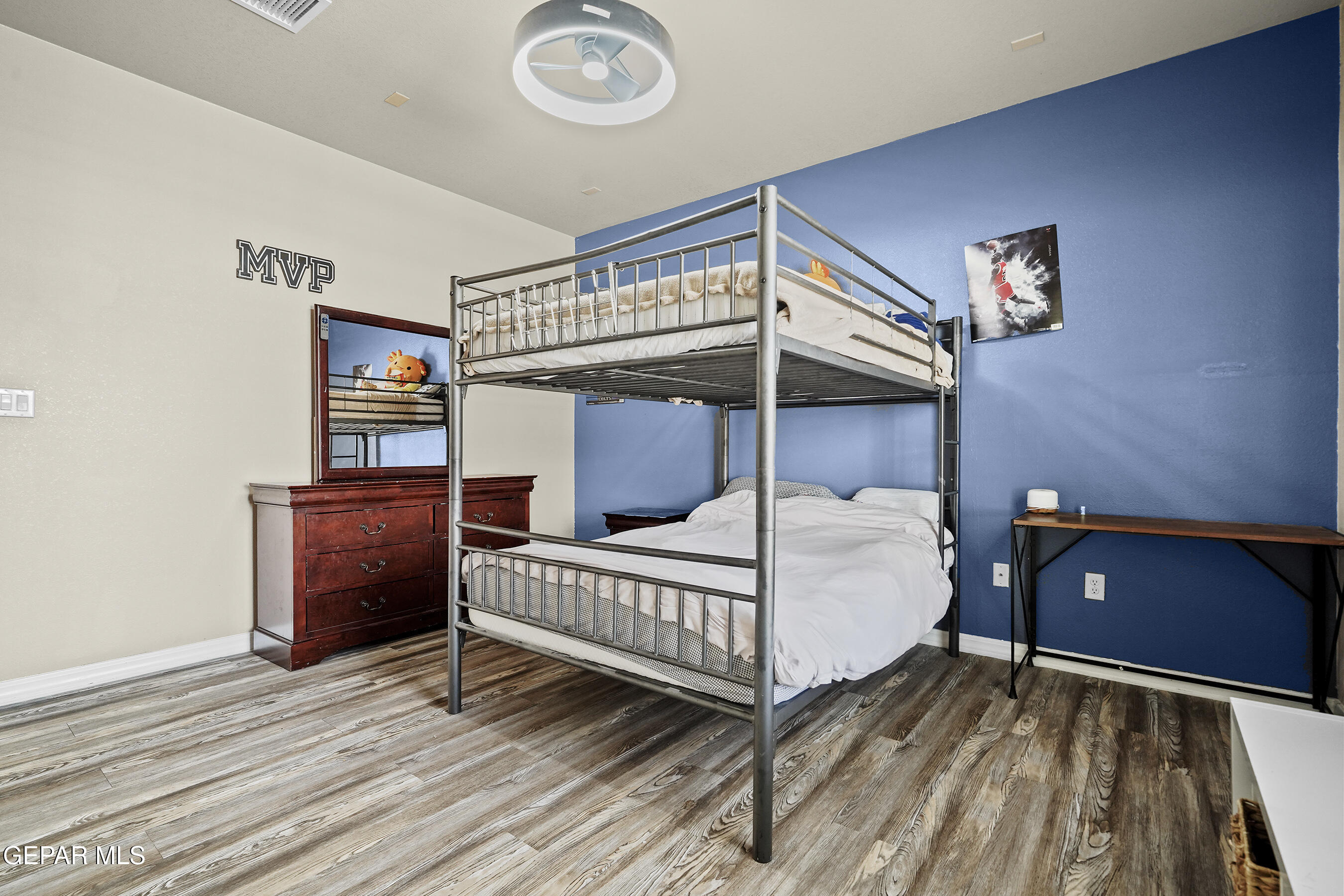 3066 SNOWY POINT Drive