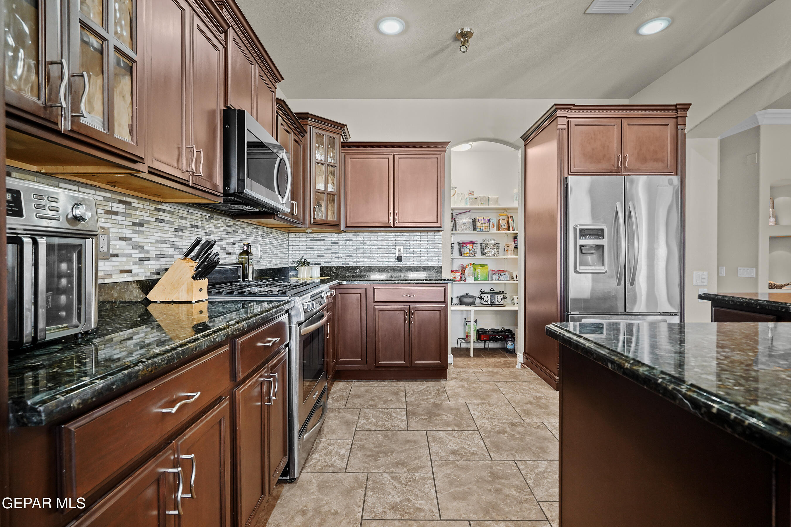 3066 SNOWY POINT Drive