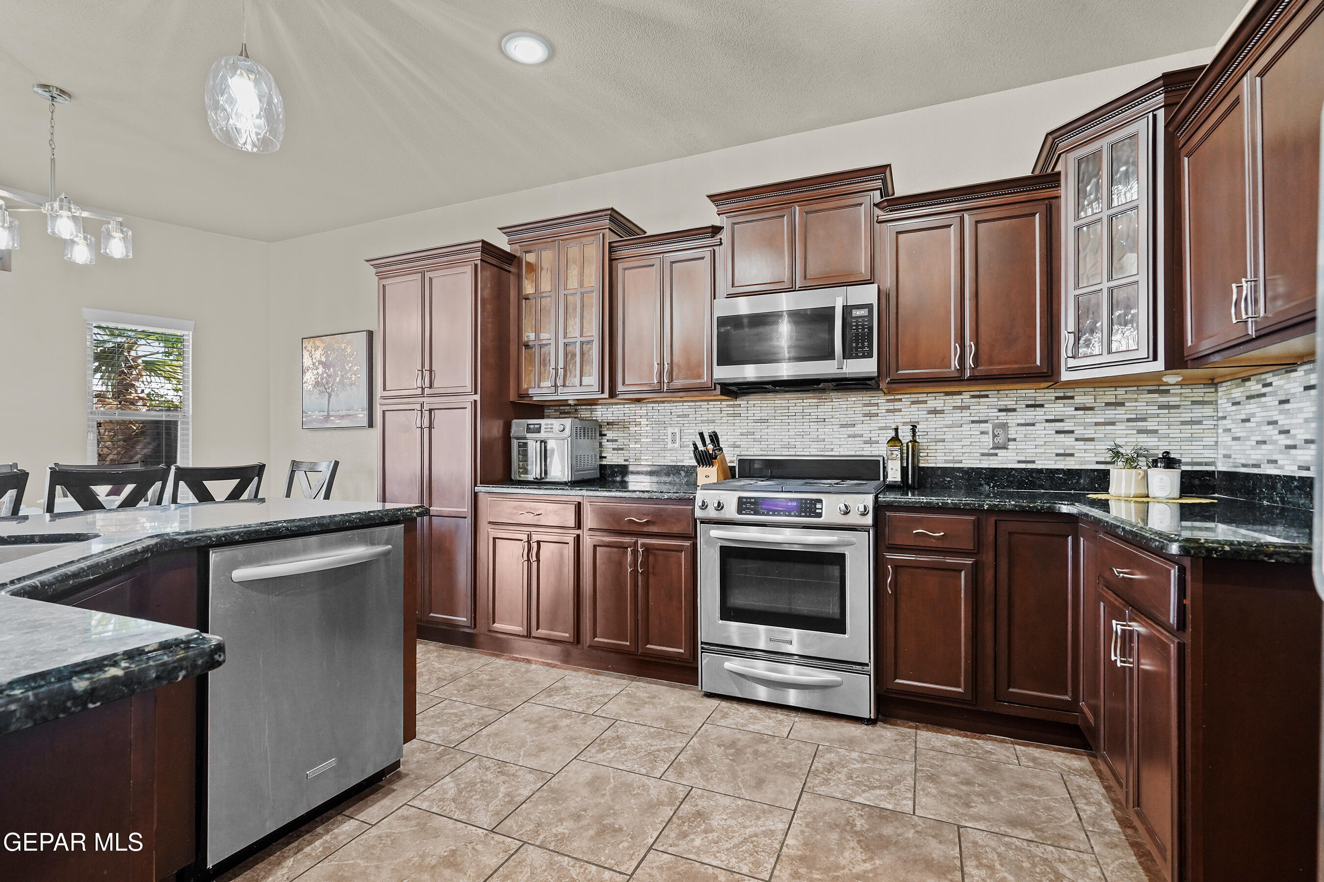 3066 SNOWY POINT Drive