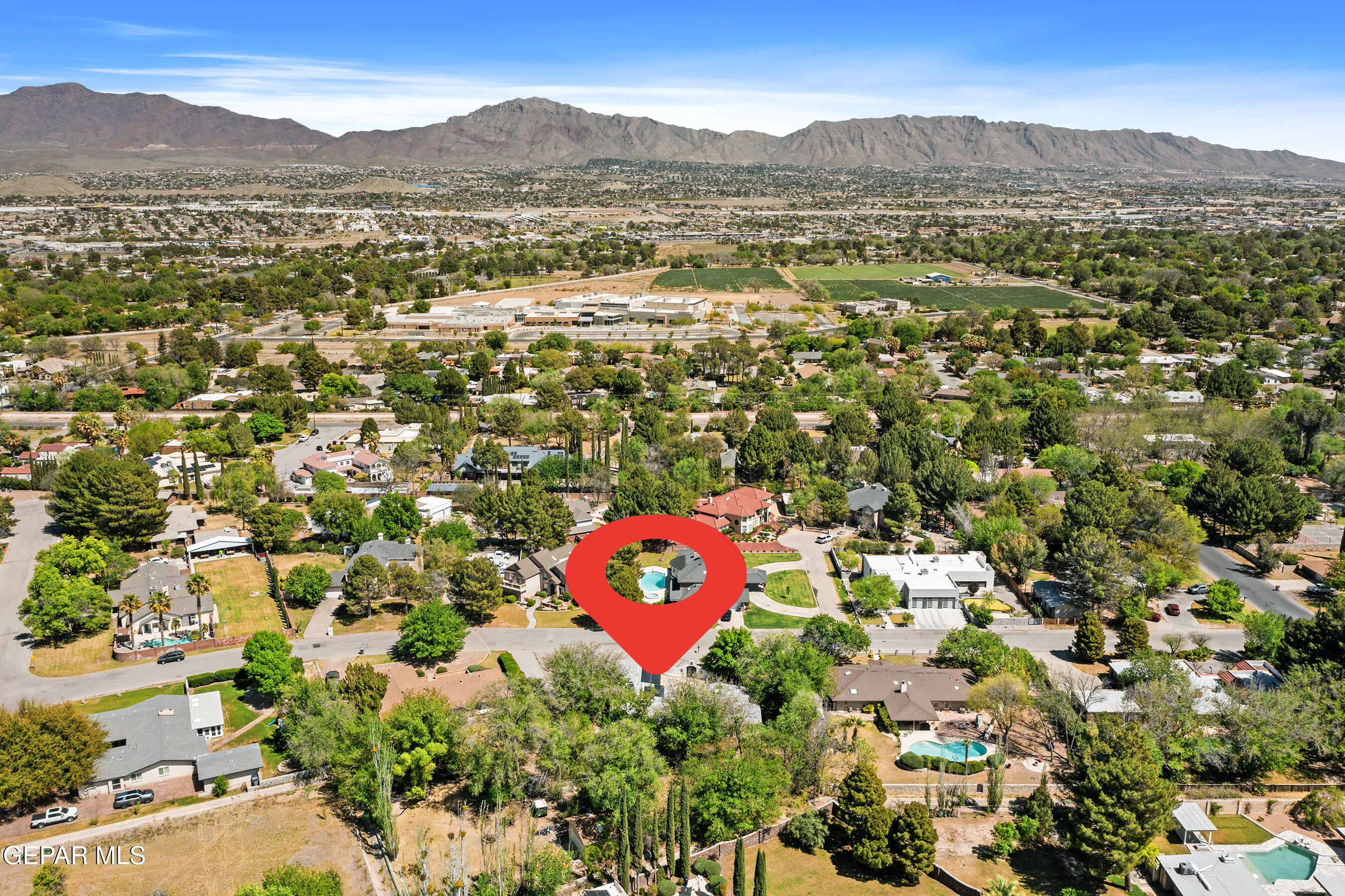 5233 White Oak Drive