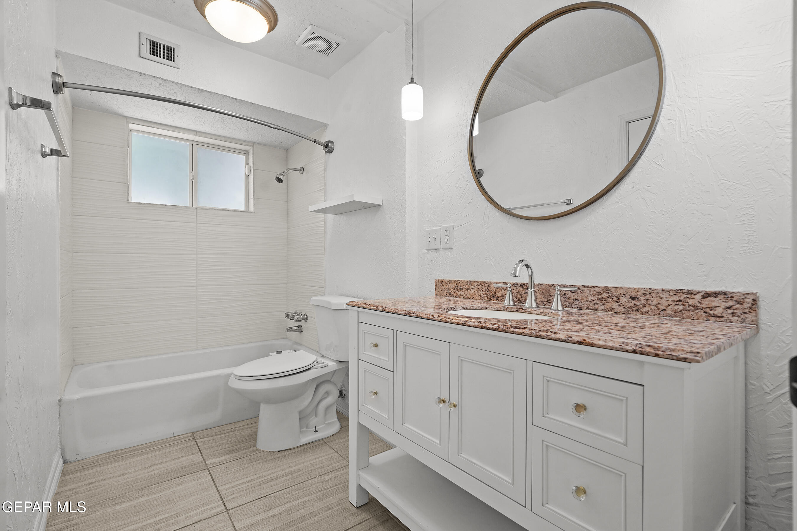 5233 White Oak Drive