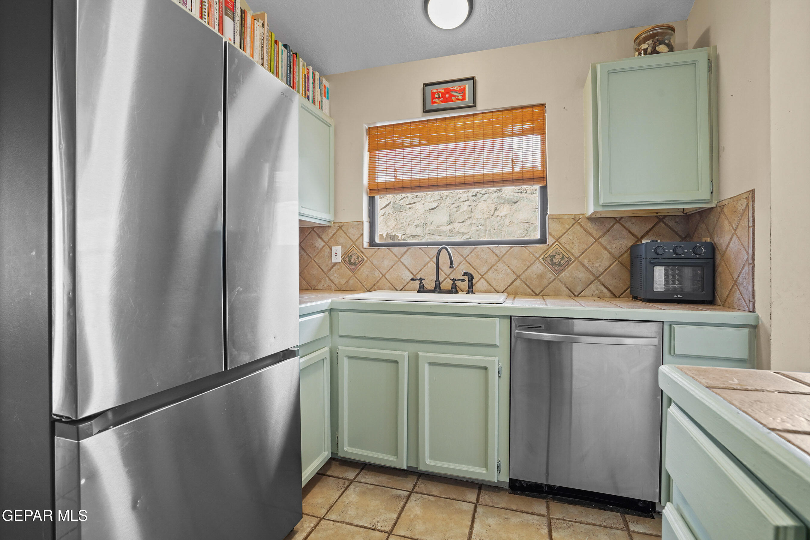 4405 LOMA HERMOSA Drive