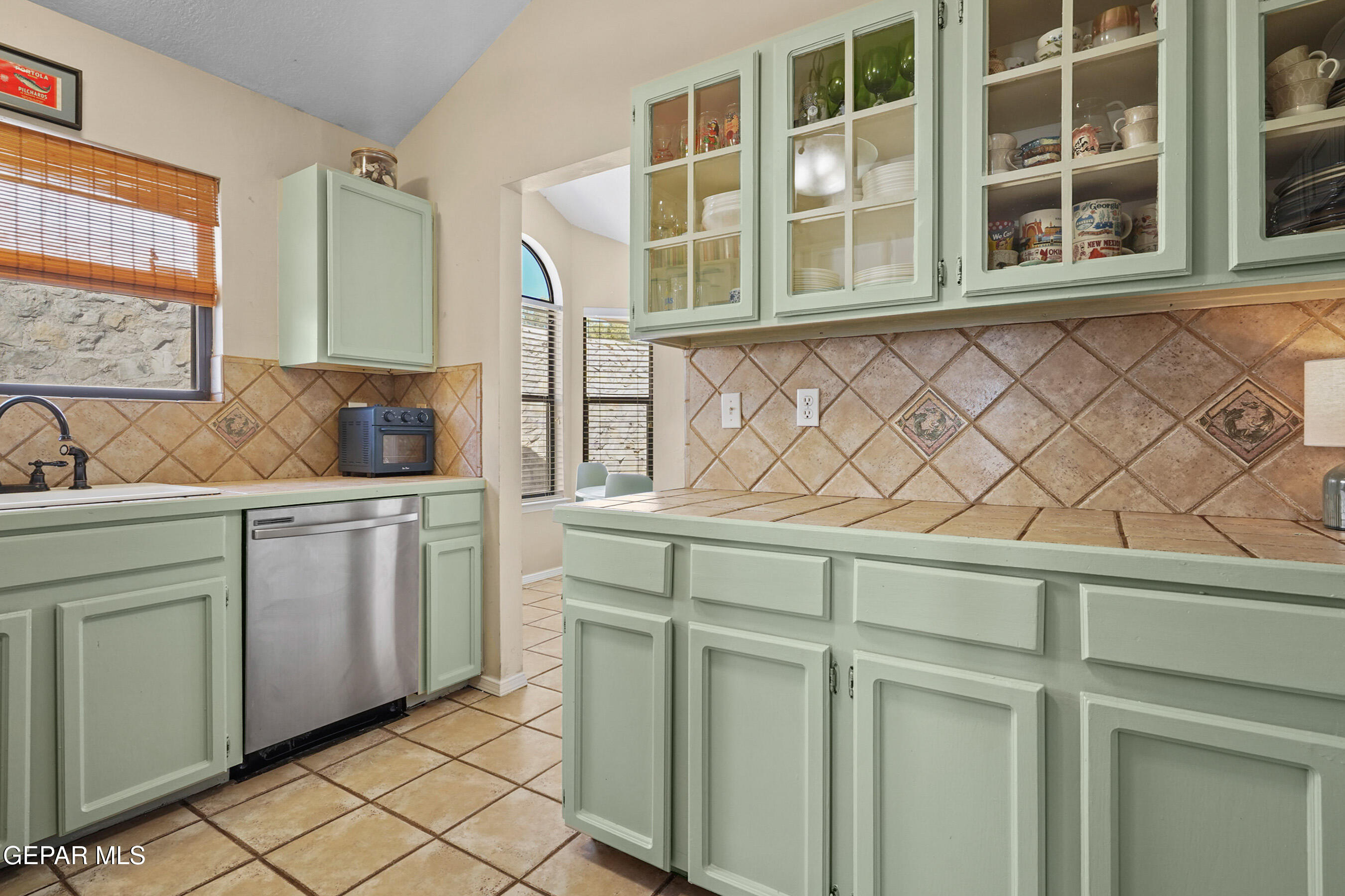 4405 LOMA HERMOSA Drive