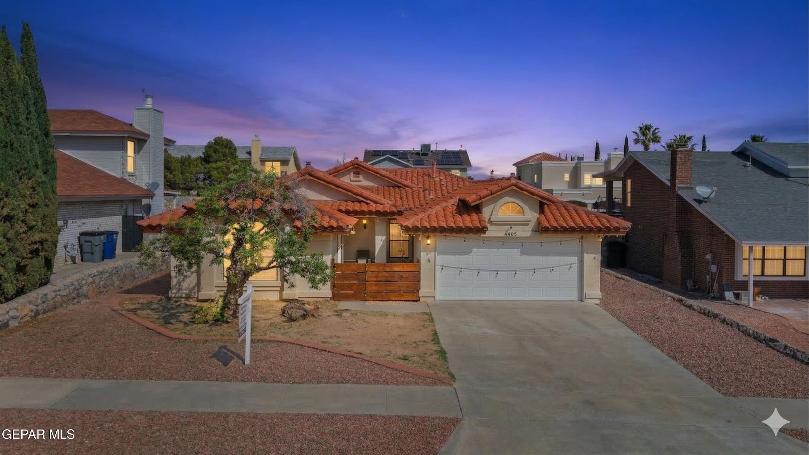 4405 LOMA HERMOSA Drive