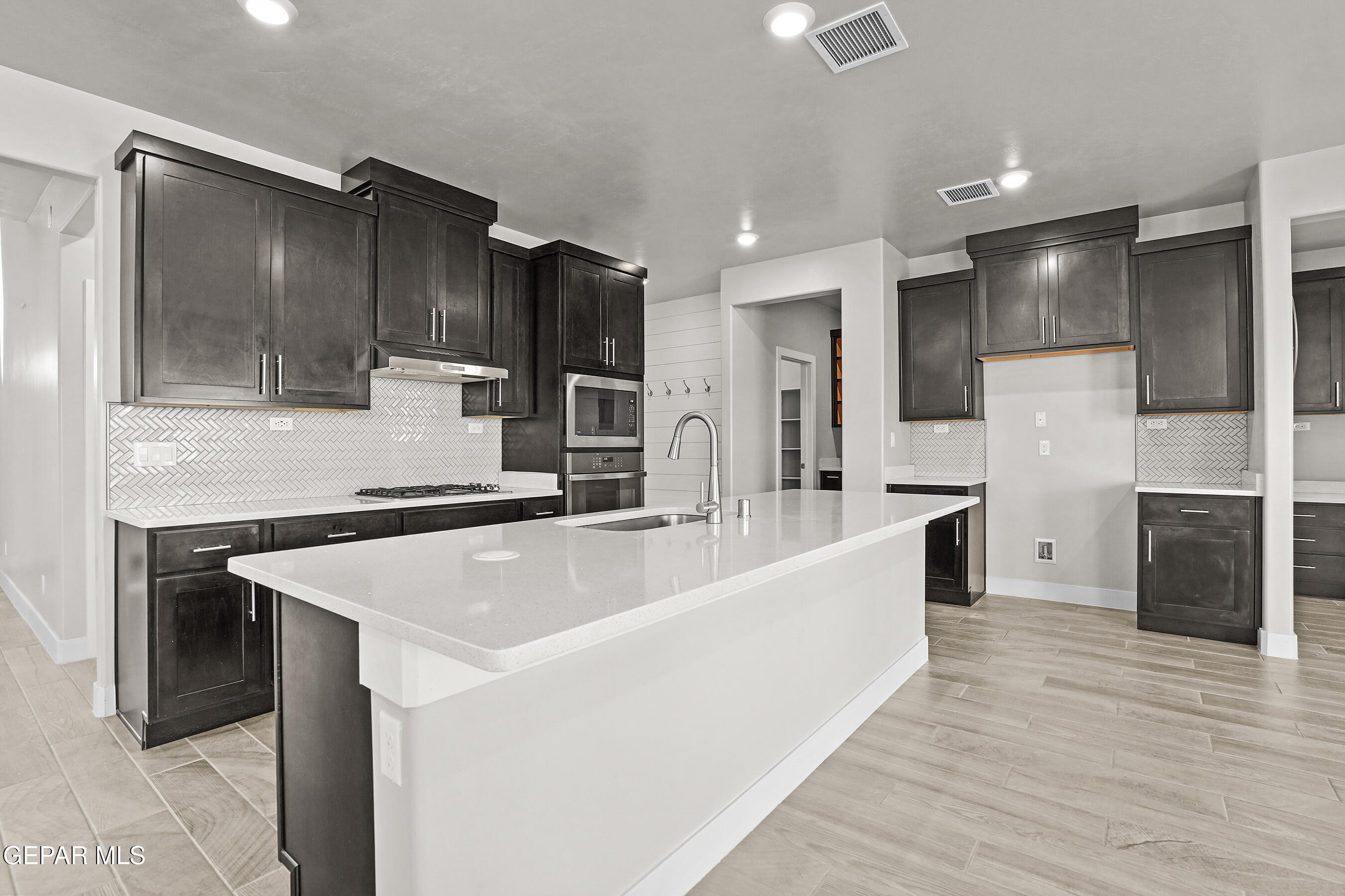 2248 Rocky Terrace Place