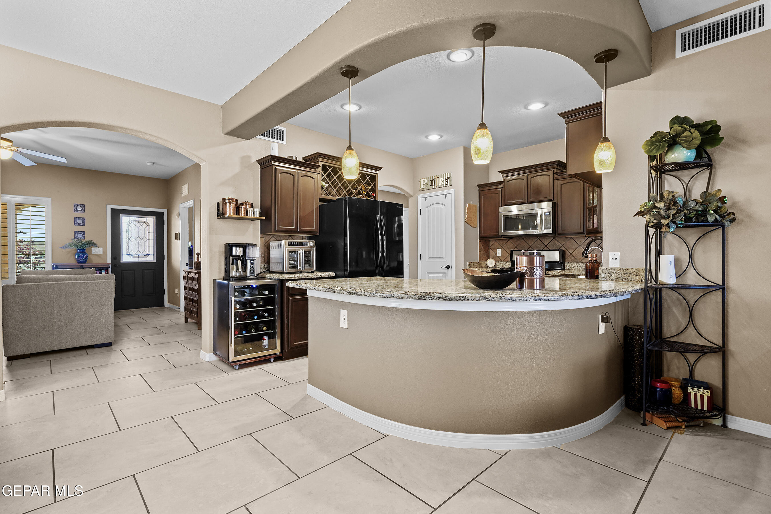 5433 ROBERTO AVALOS Court