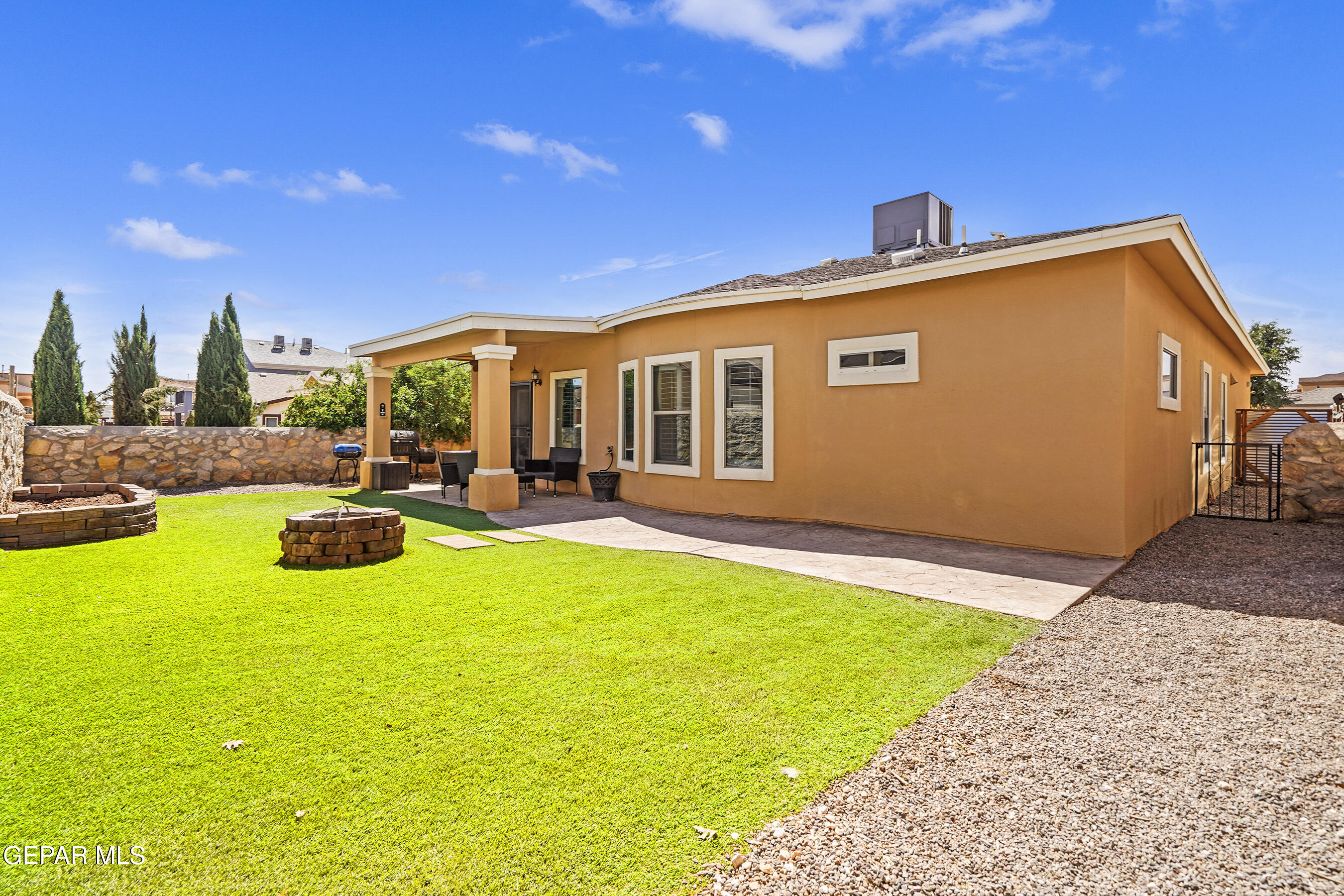 5433 ROBERTO AVALOS Court