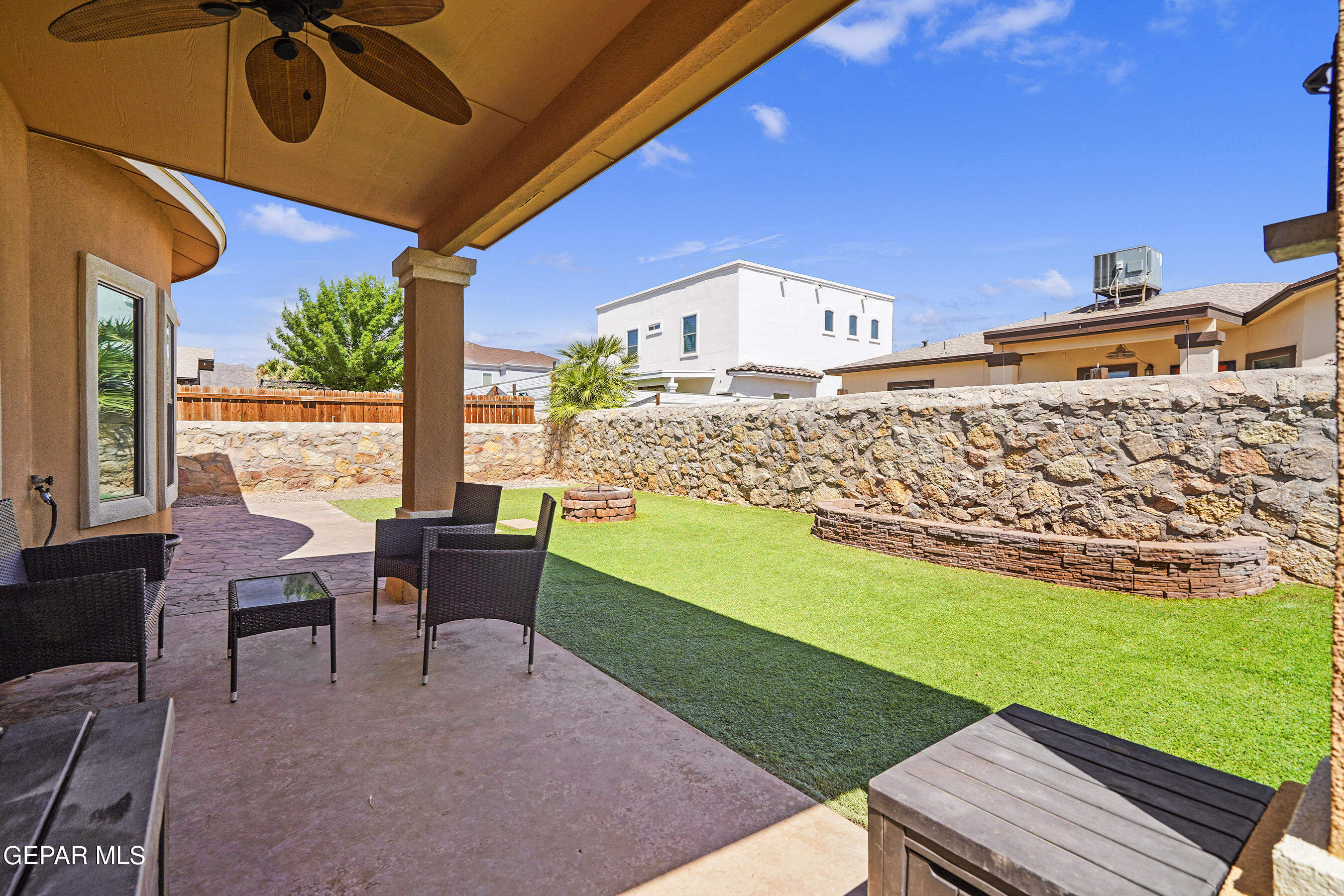 5433 ROBERTO AVALOS Court