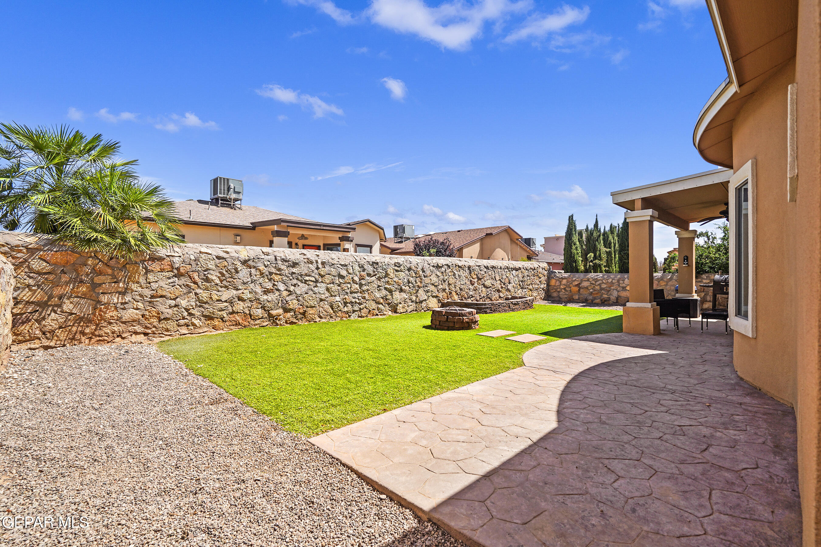 5433 ROBERTO AVALOS Court