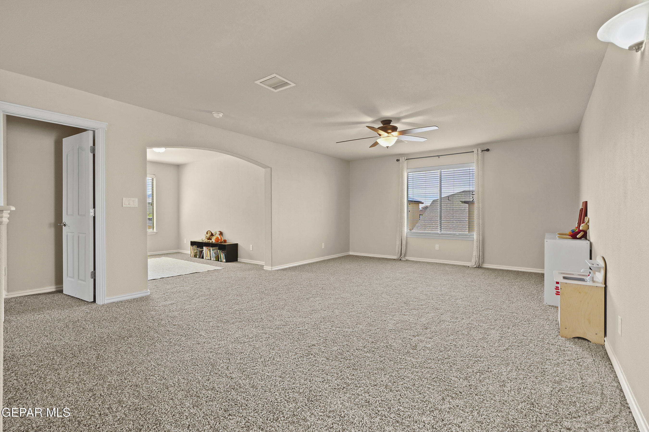 7392 MEADOW SAGE