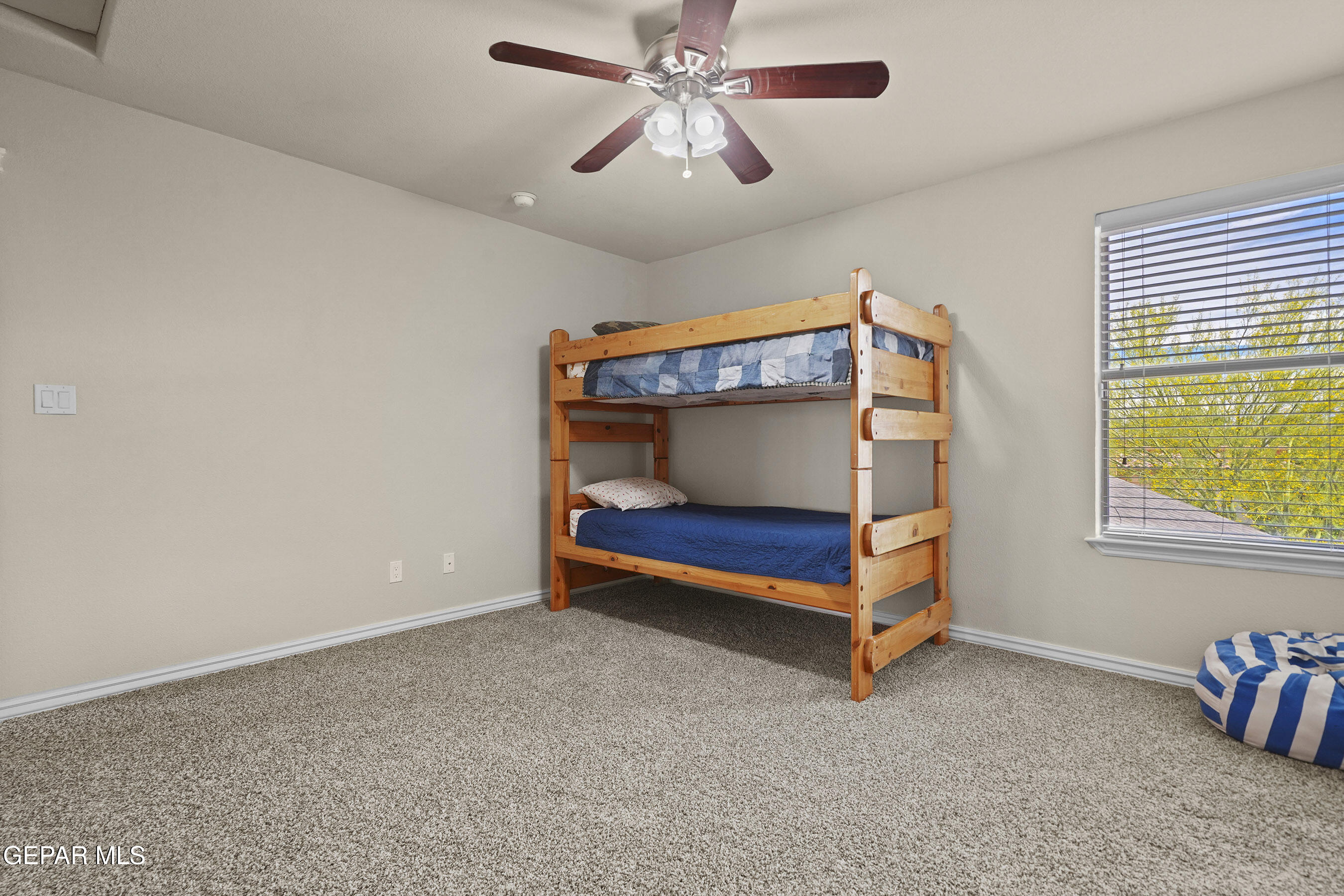7392 MEADOW SAGE