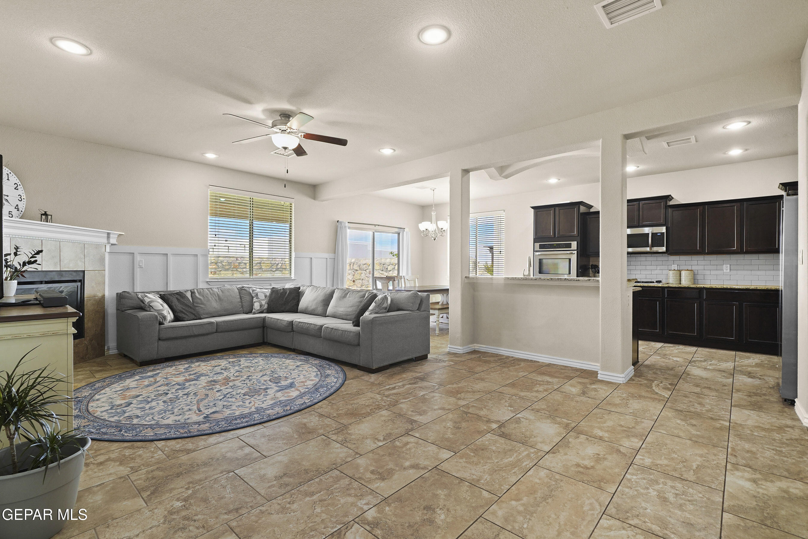 7392 MEADOW SAGE