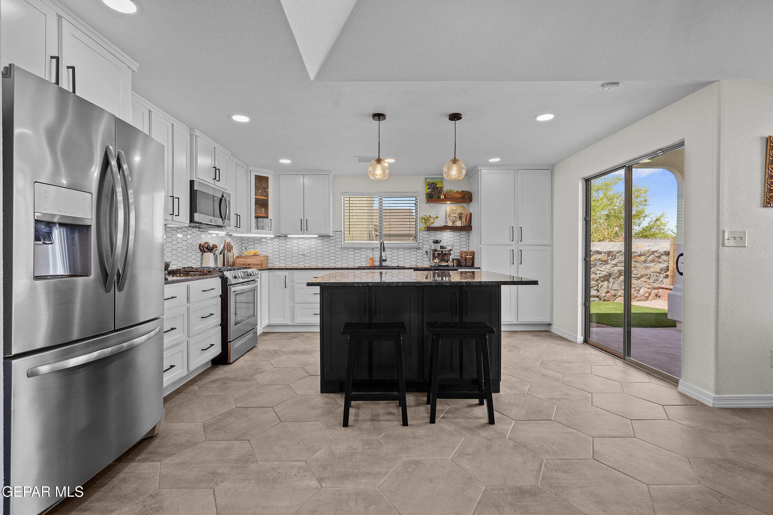 14425 APPLE POINT Court