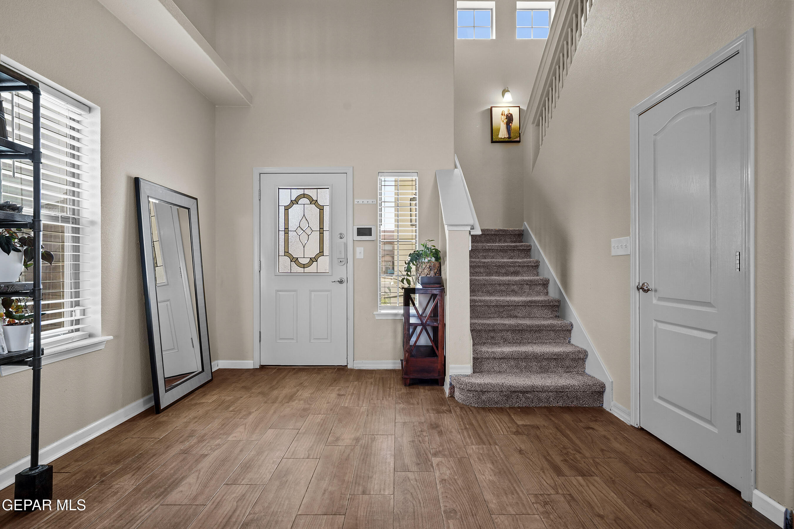 14425 APPLE POINT Court