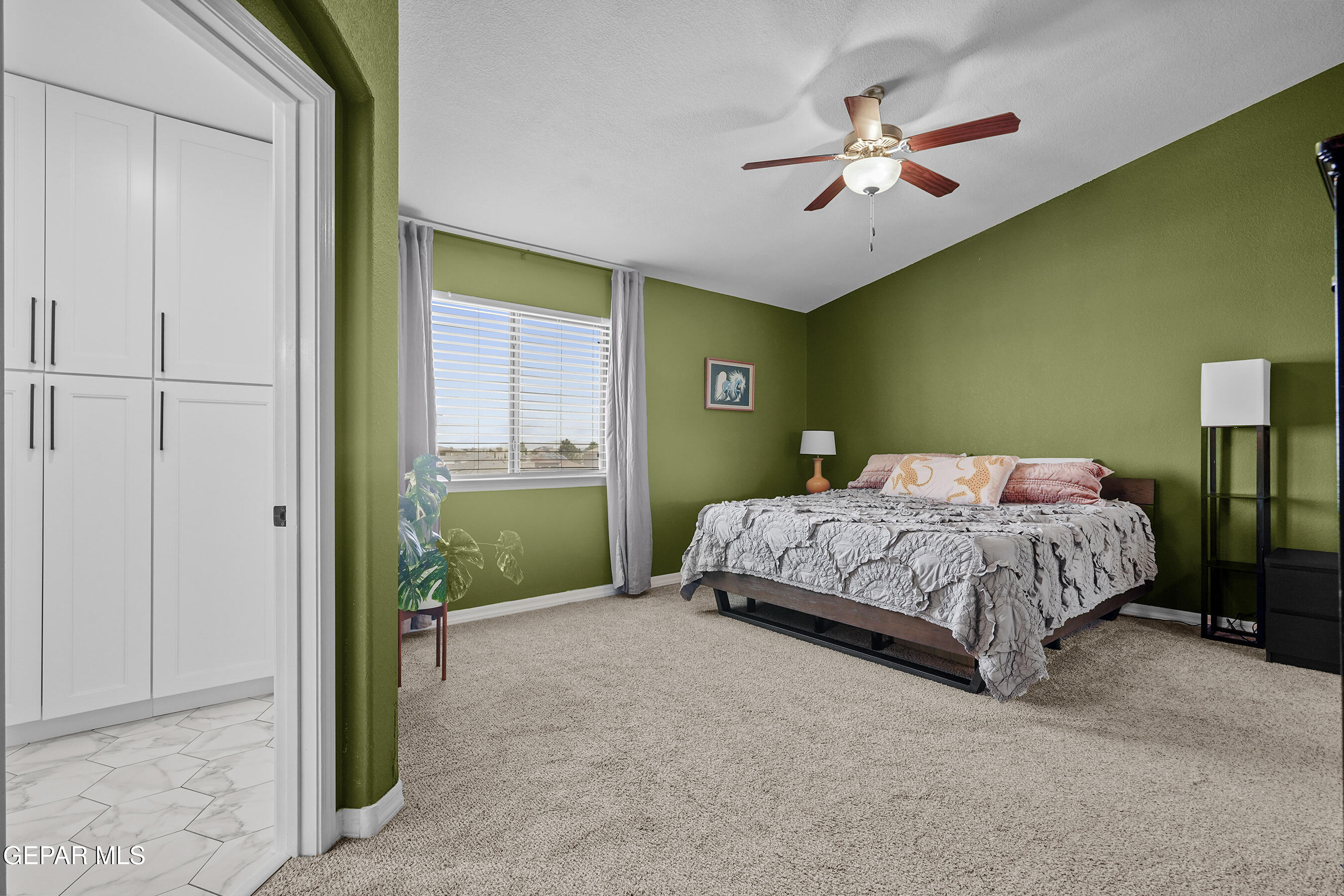 14425 APPLE POINT Court