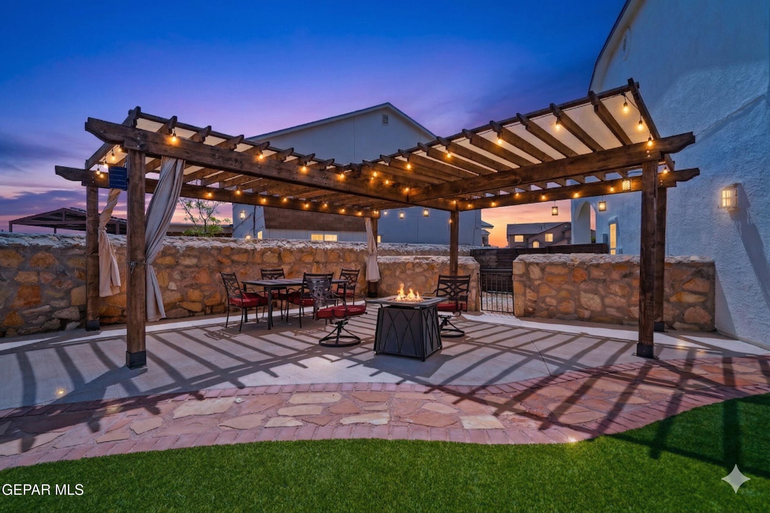 14425 APPLE POINT Court