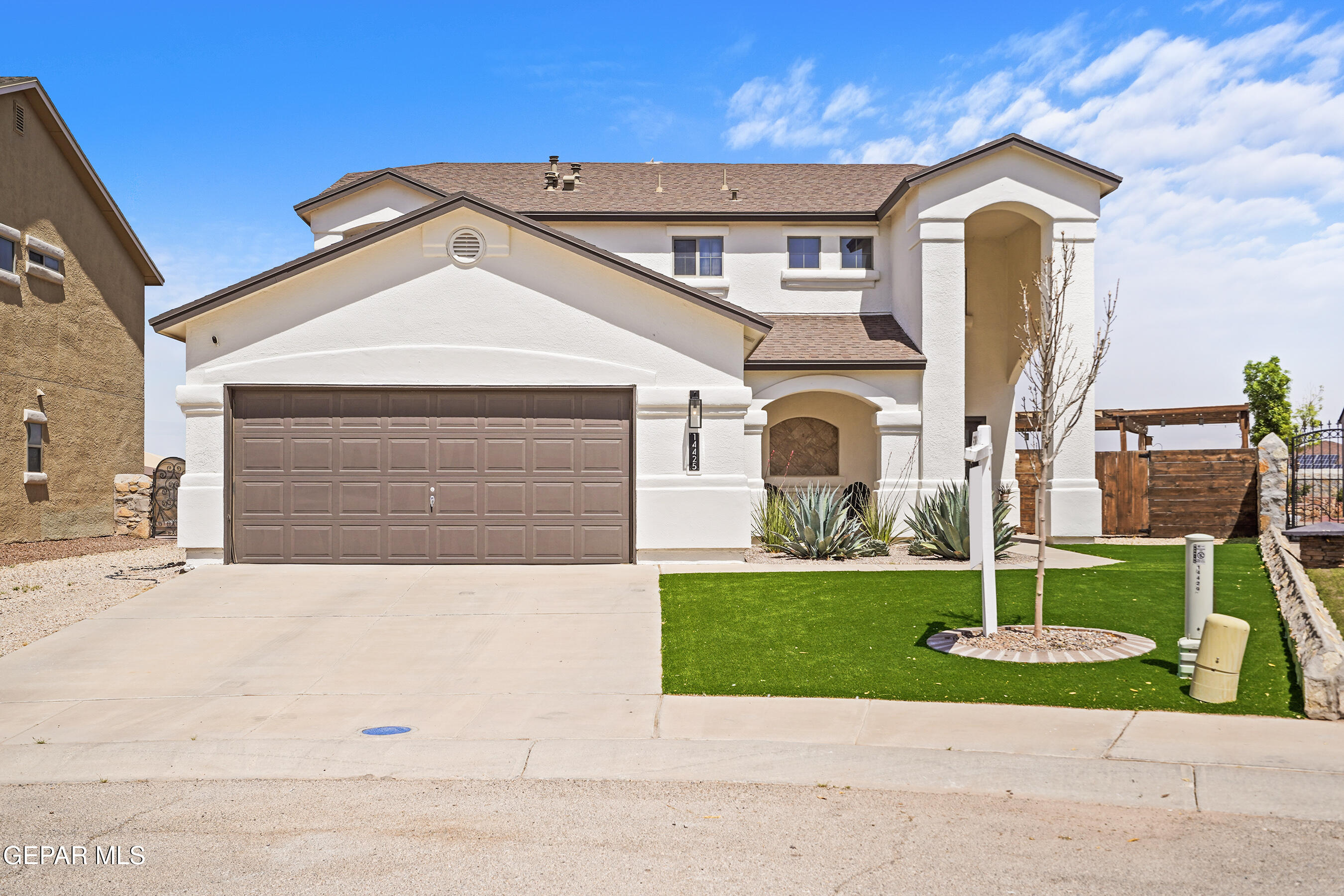 14425 APPLE POINT Court