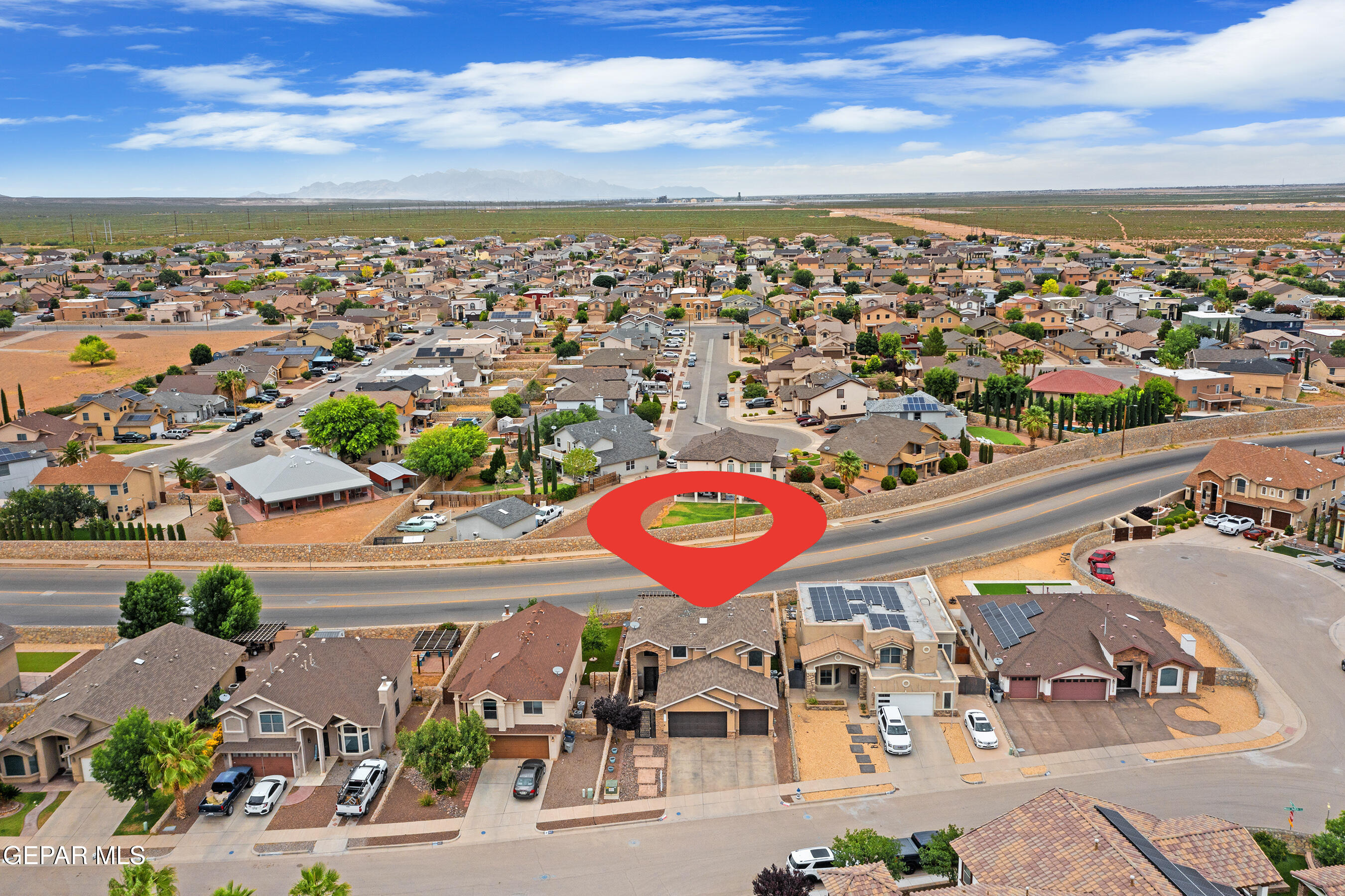 5017 MOON RANCH Lane