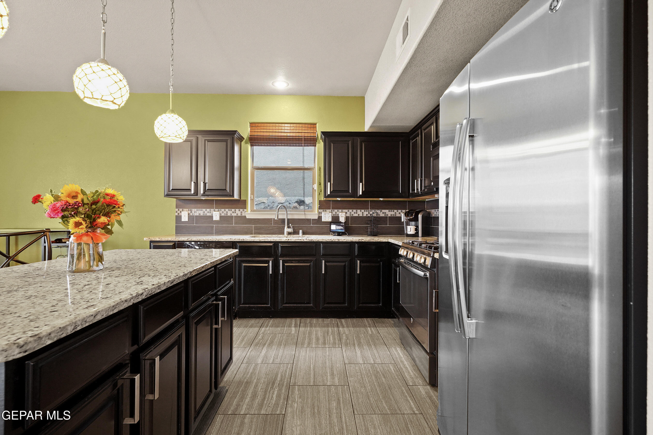 5017 MOON RANCH Lane