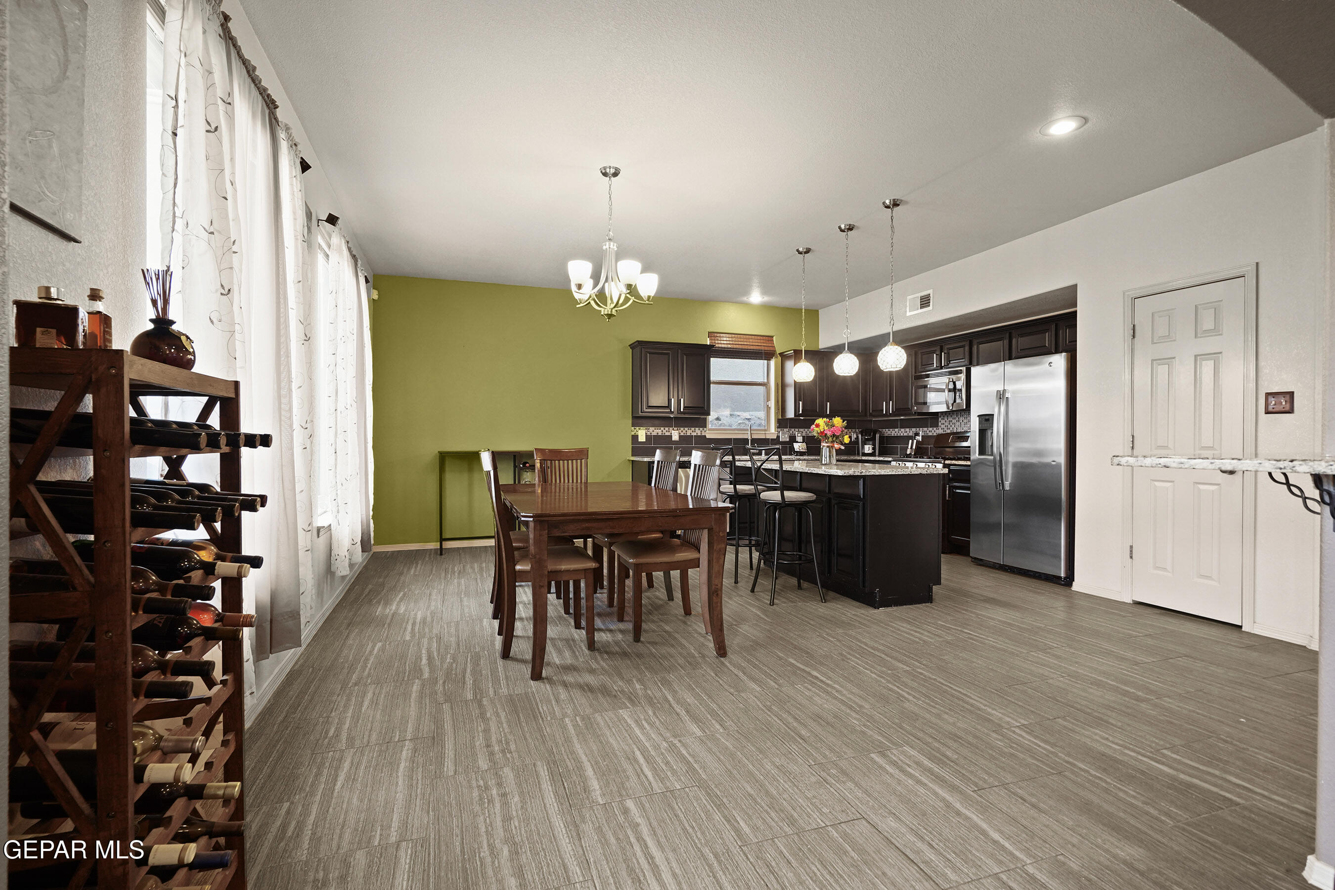 5017 MOON RANCH Lane