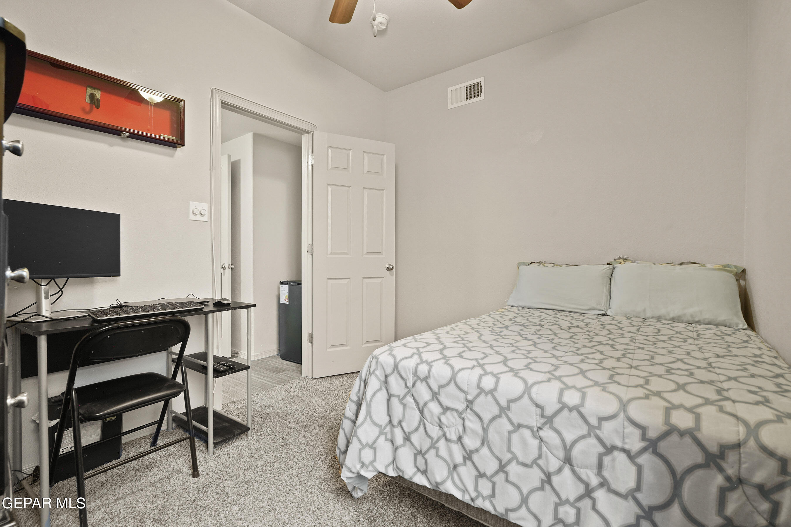 5017 MOON RANCH Lane