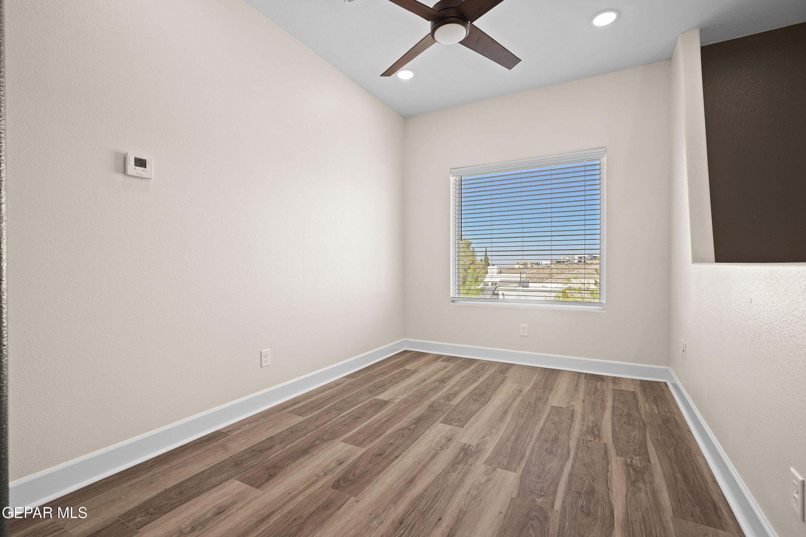 4776 EXCALIBUR Drive B
