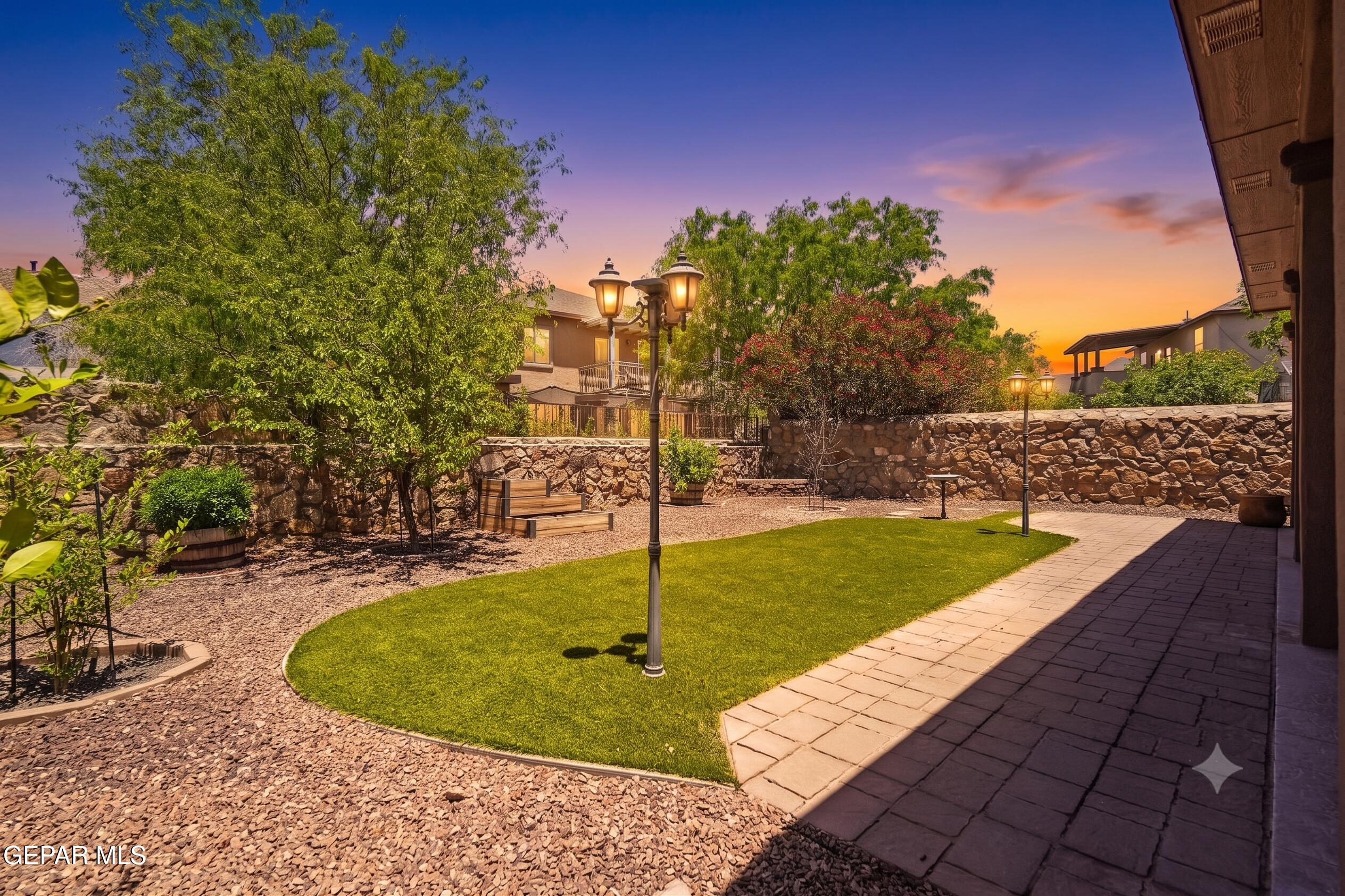 7271 CAMINO DEL SOL Drive