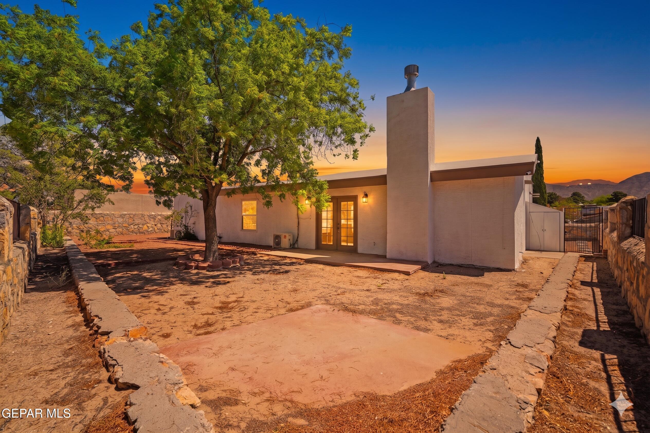 805 MARIMBA Drive