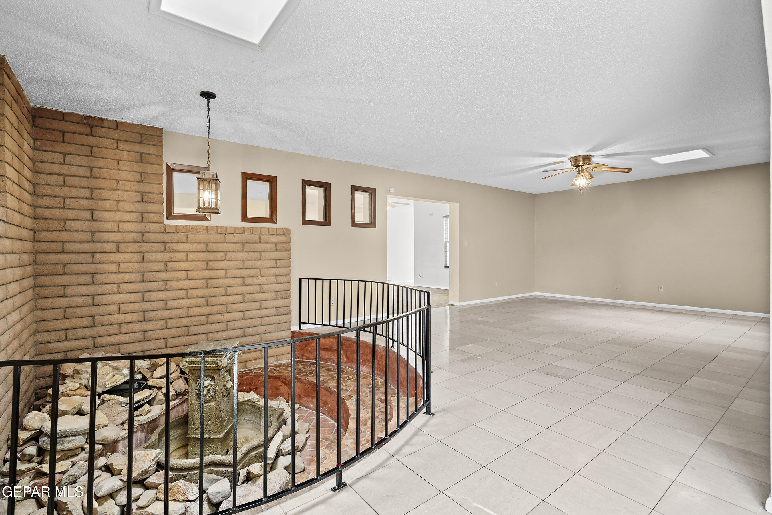 805 MARIMBA Drive