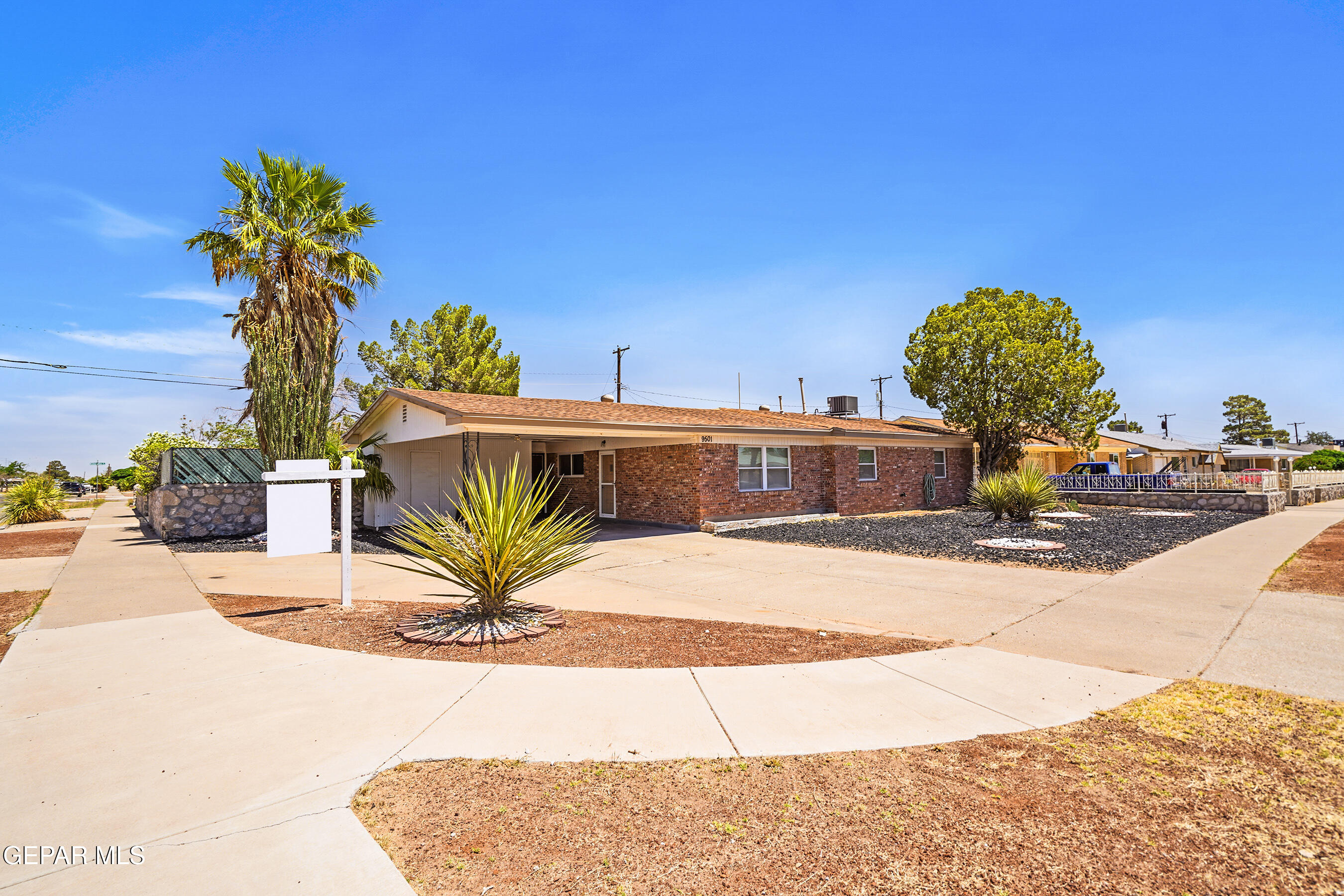 9501 MCINTOSH Drive