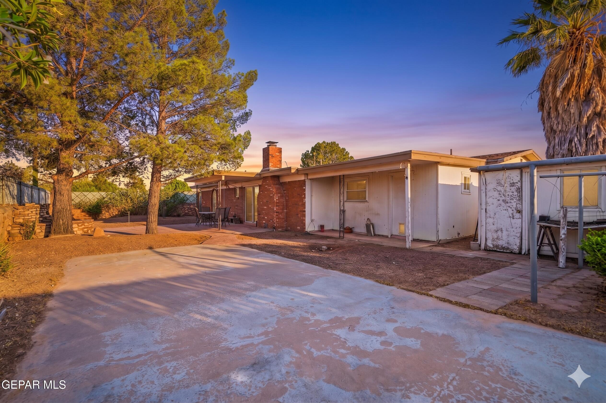 9501 MCINTOSH Drive