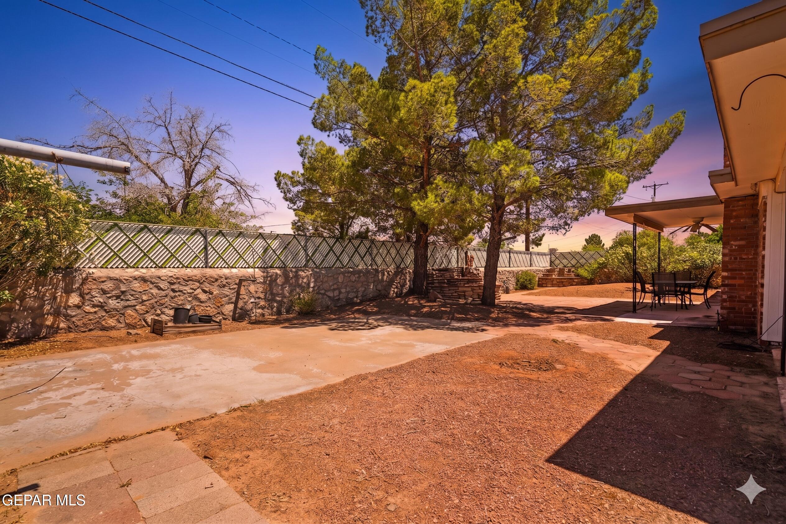 9501 MCINTOSH Drive
