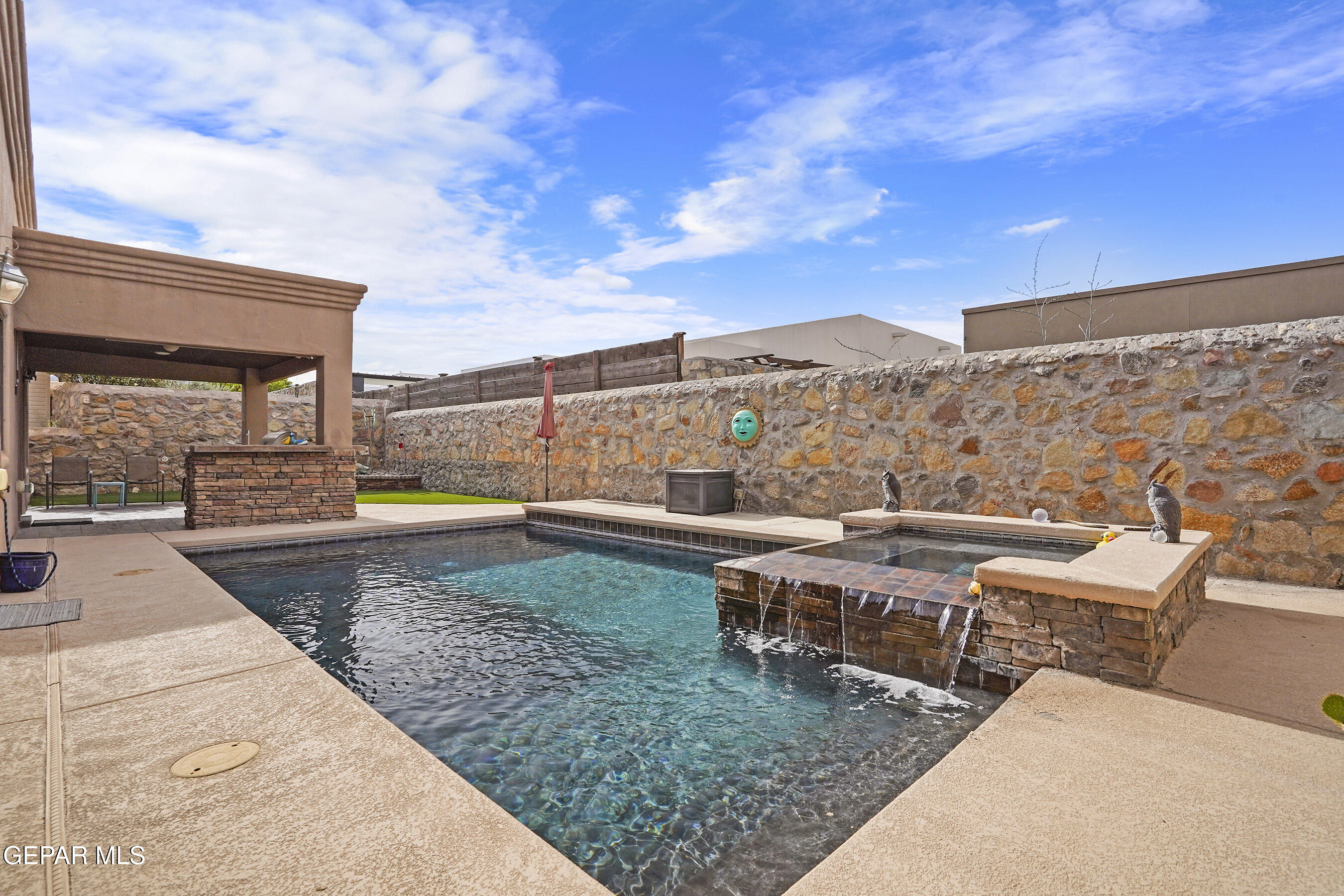 7374 BRAYS LANDING Drive