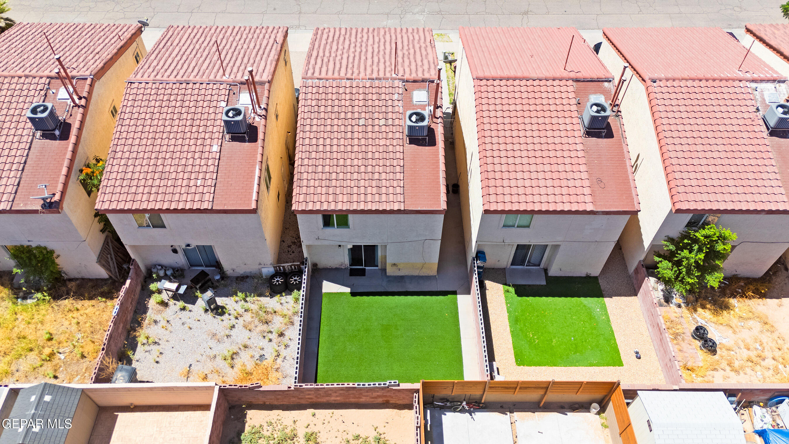11023 SPLENDOR Court