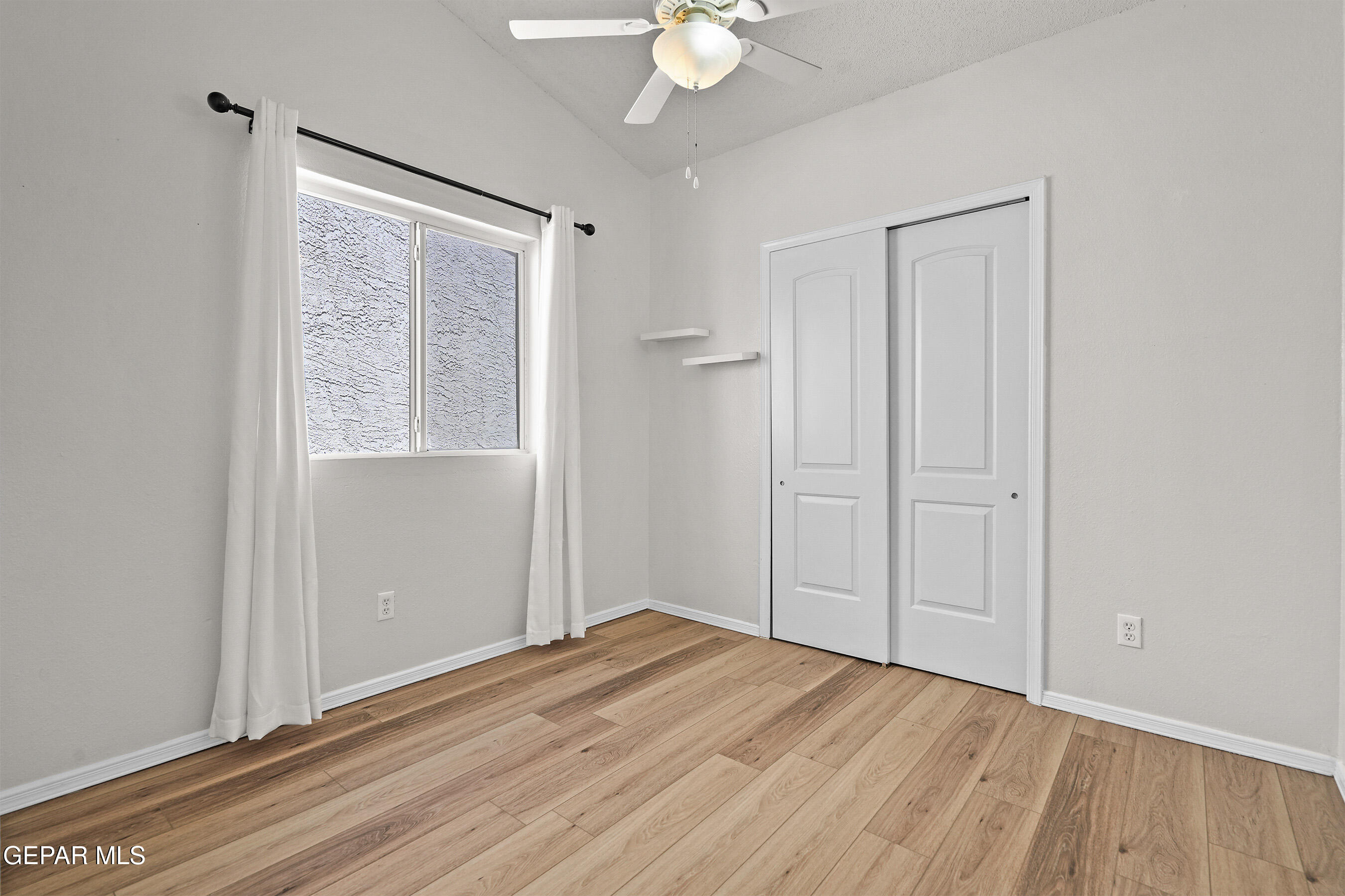 11023 SPLENDOR Court