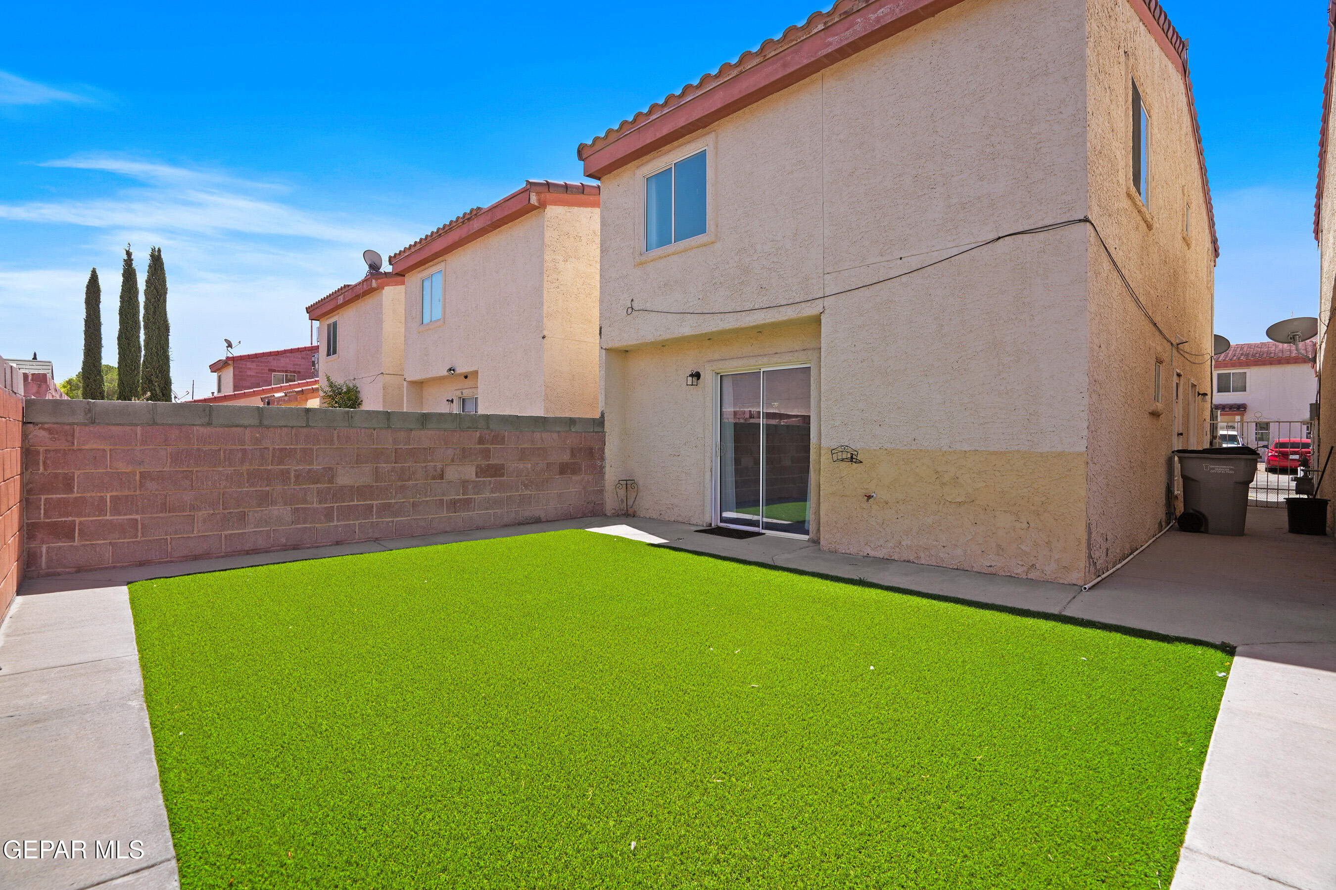 11023 SPLENDOR Court