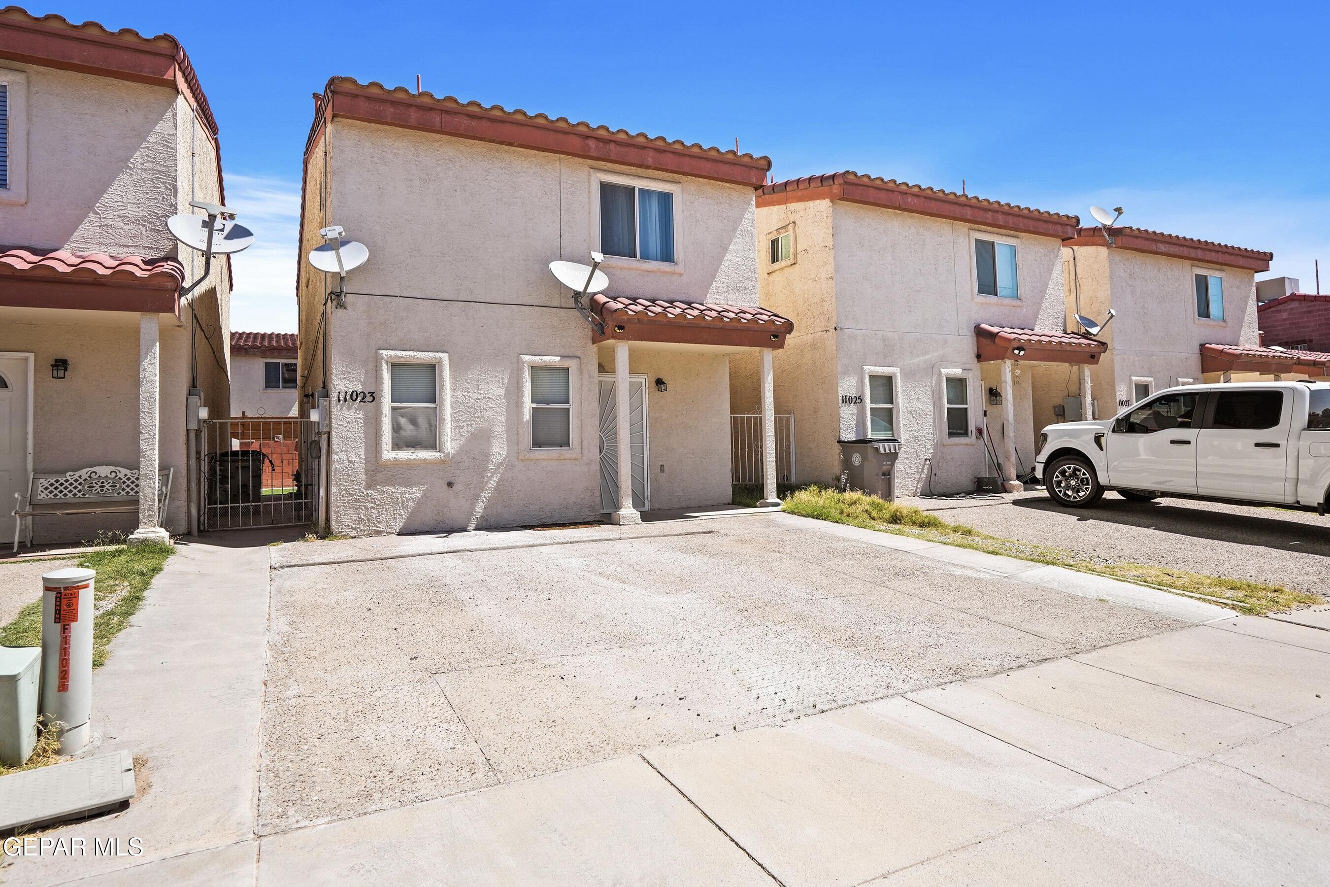 11023 SPLENDOR Court