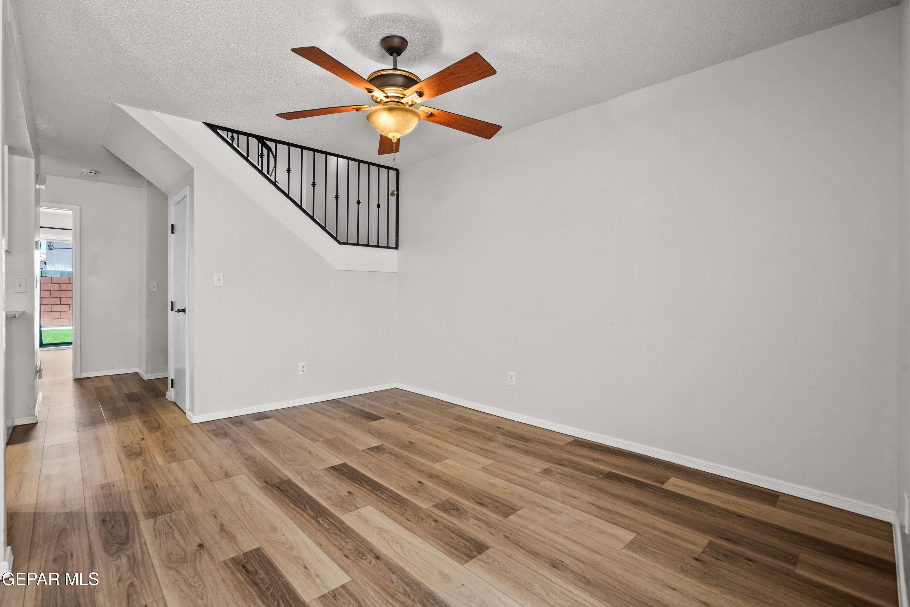 11023 SPLENDOR Court