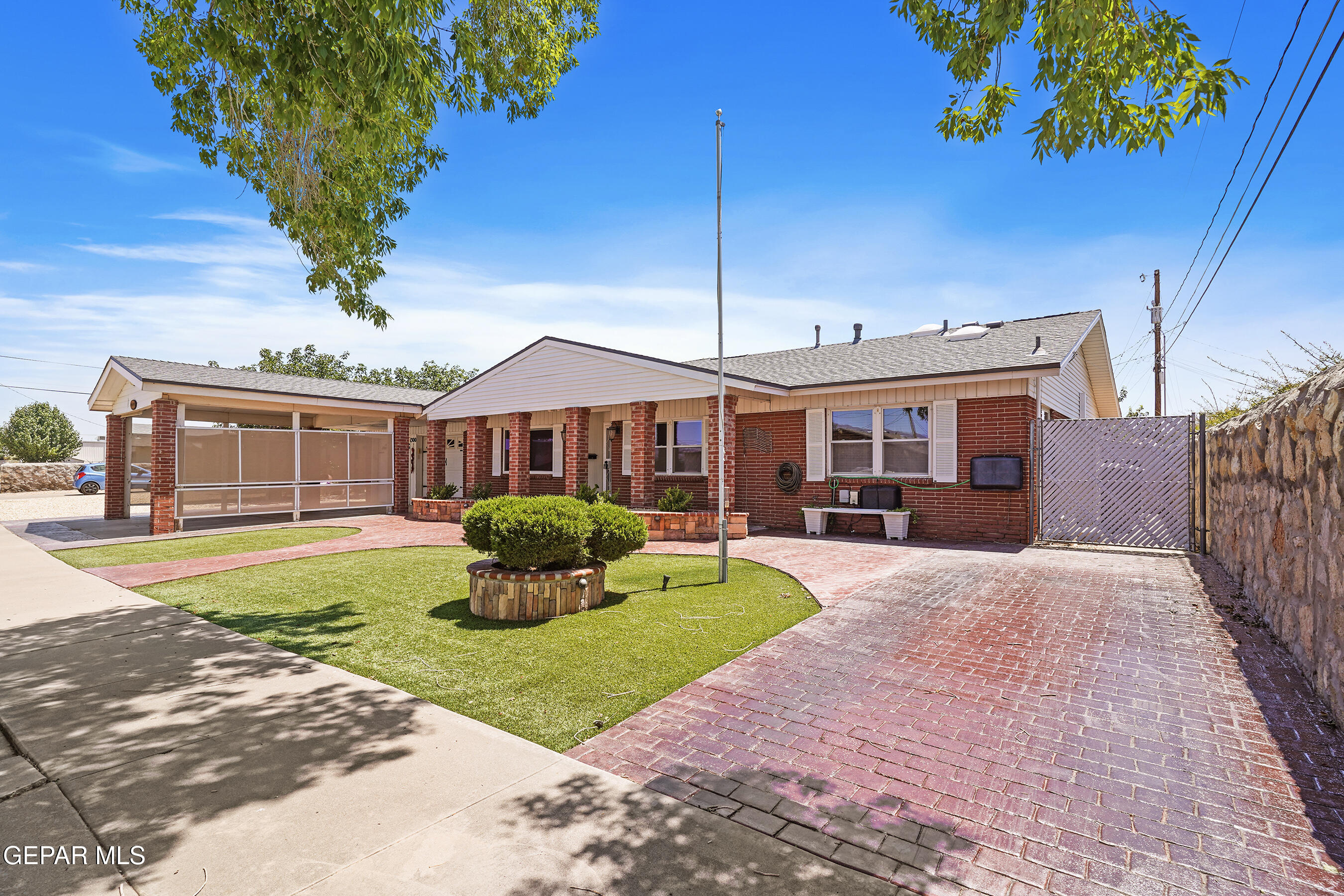 1300 SUNBURST Drive