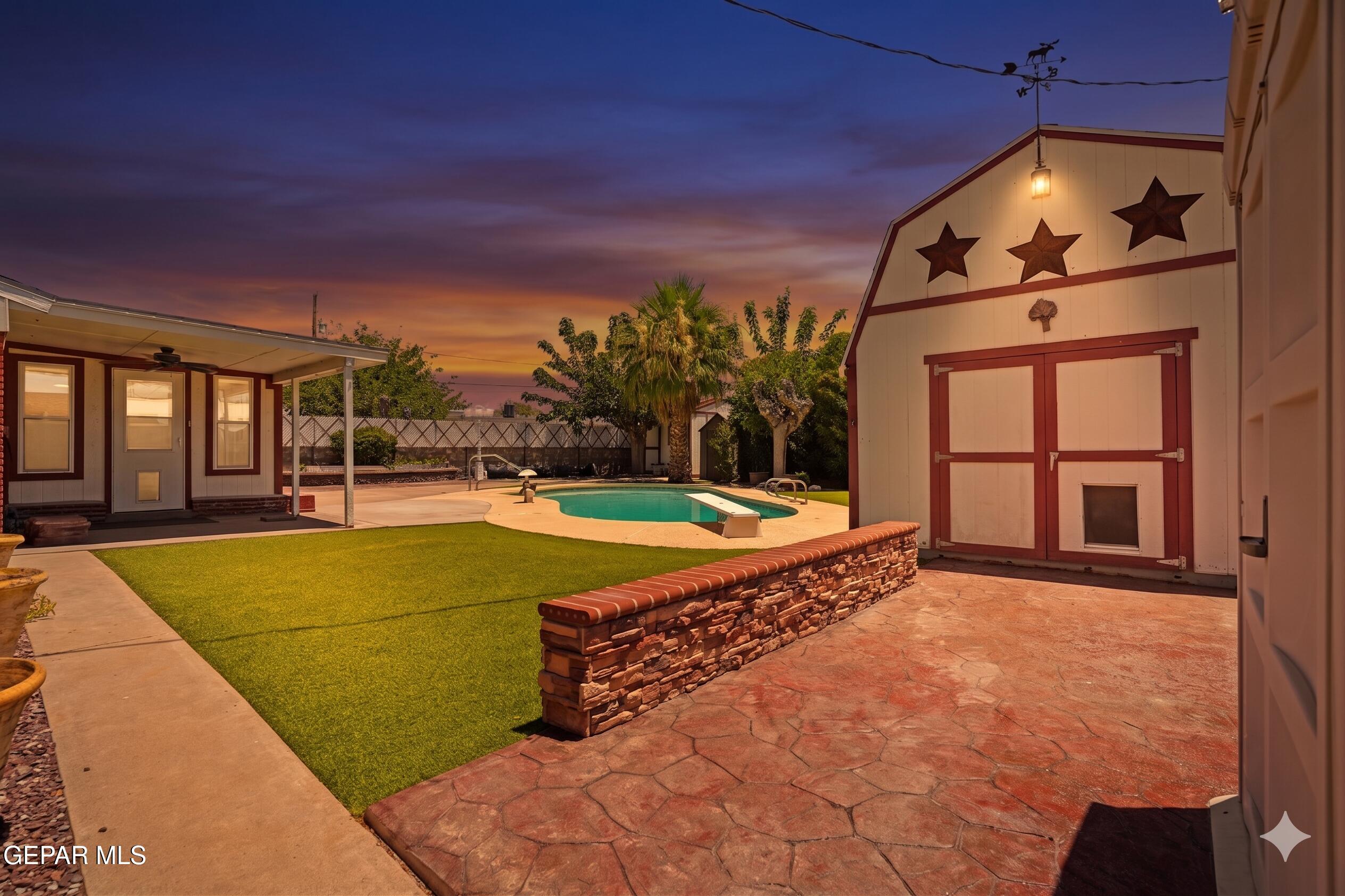 1300 SUNBURST Drive