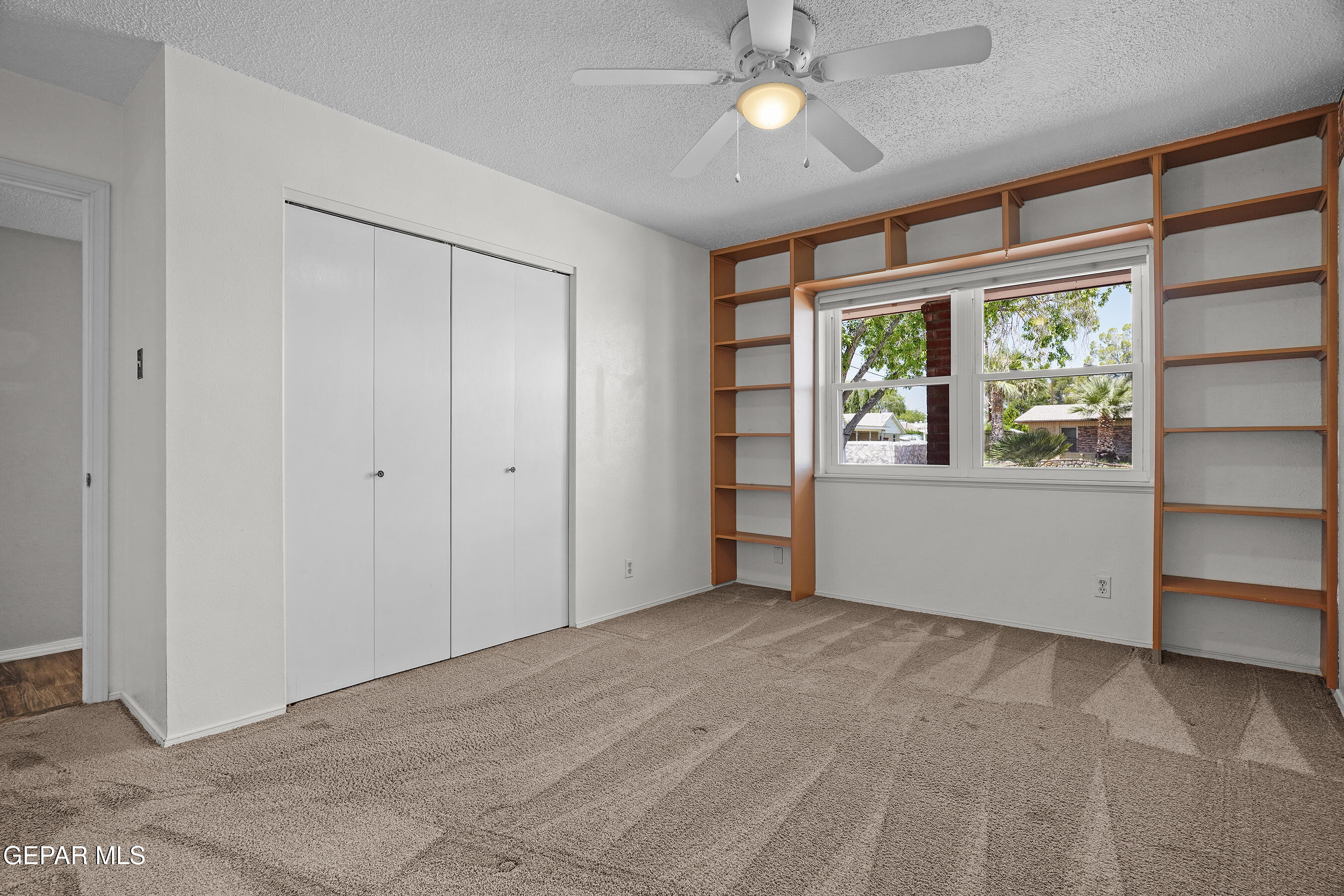 1300 SUNBURST Drive