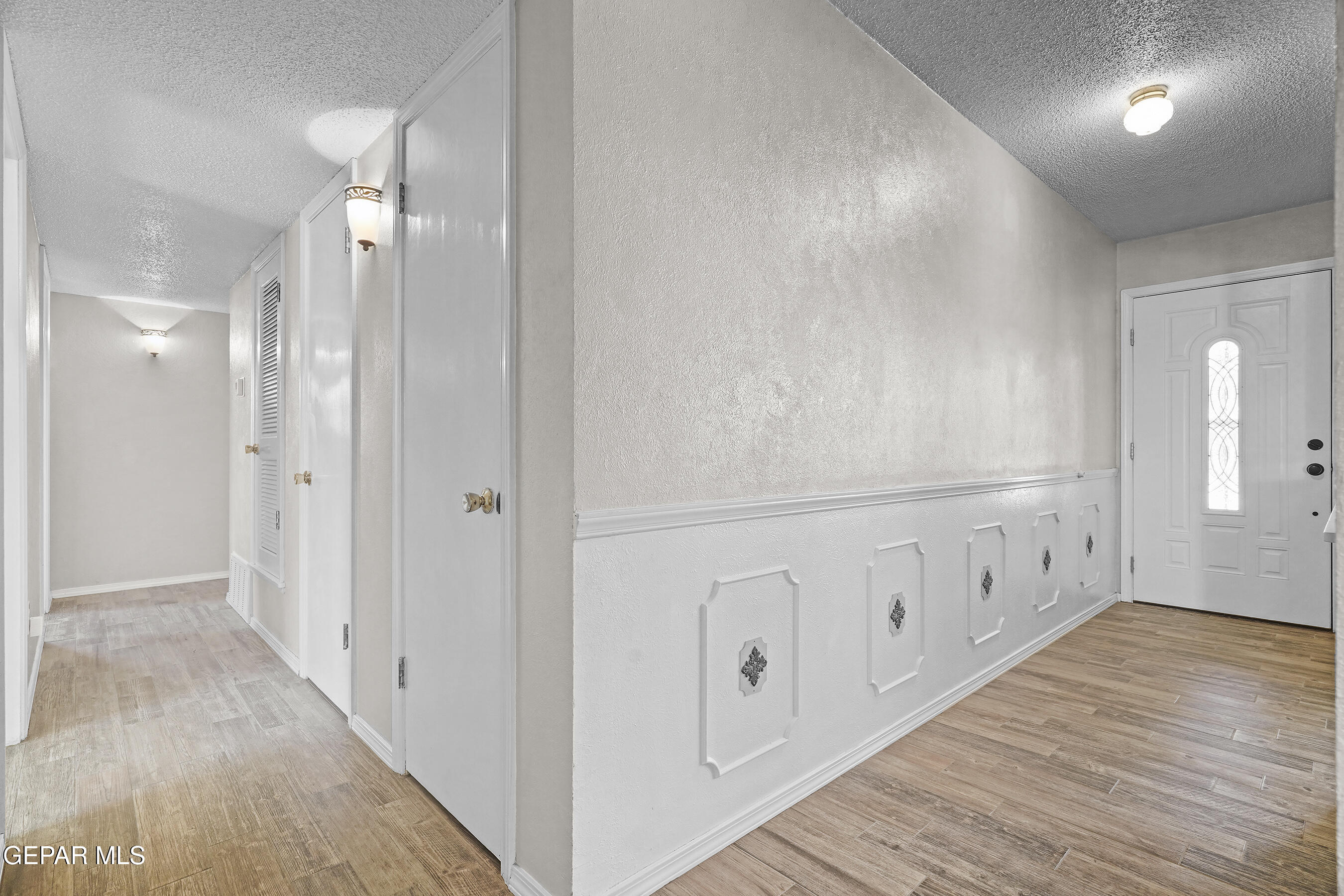 1300 SUNBURST Drive