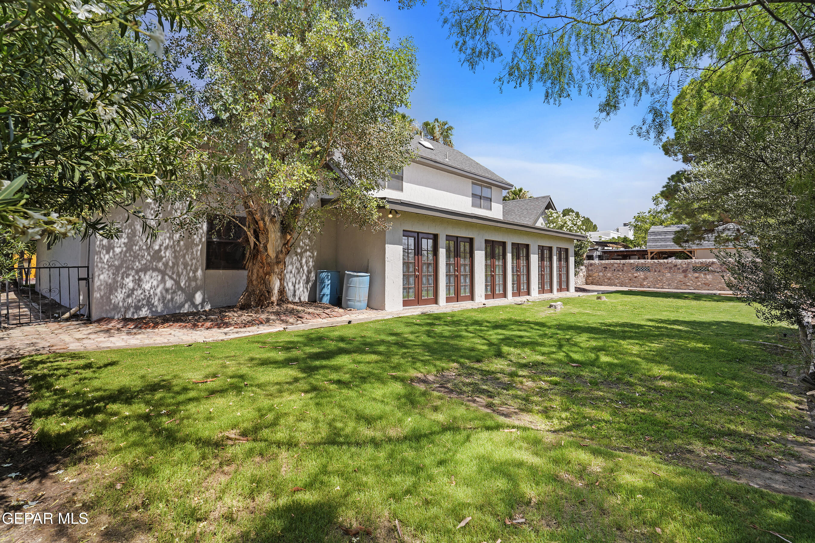 360 RIO ESTANCIA Drive